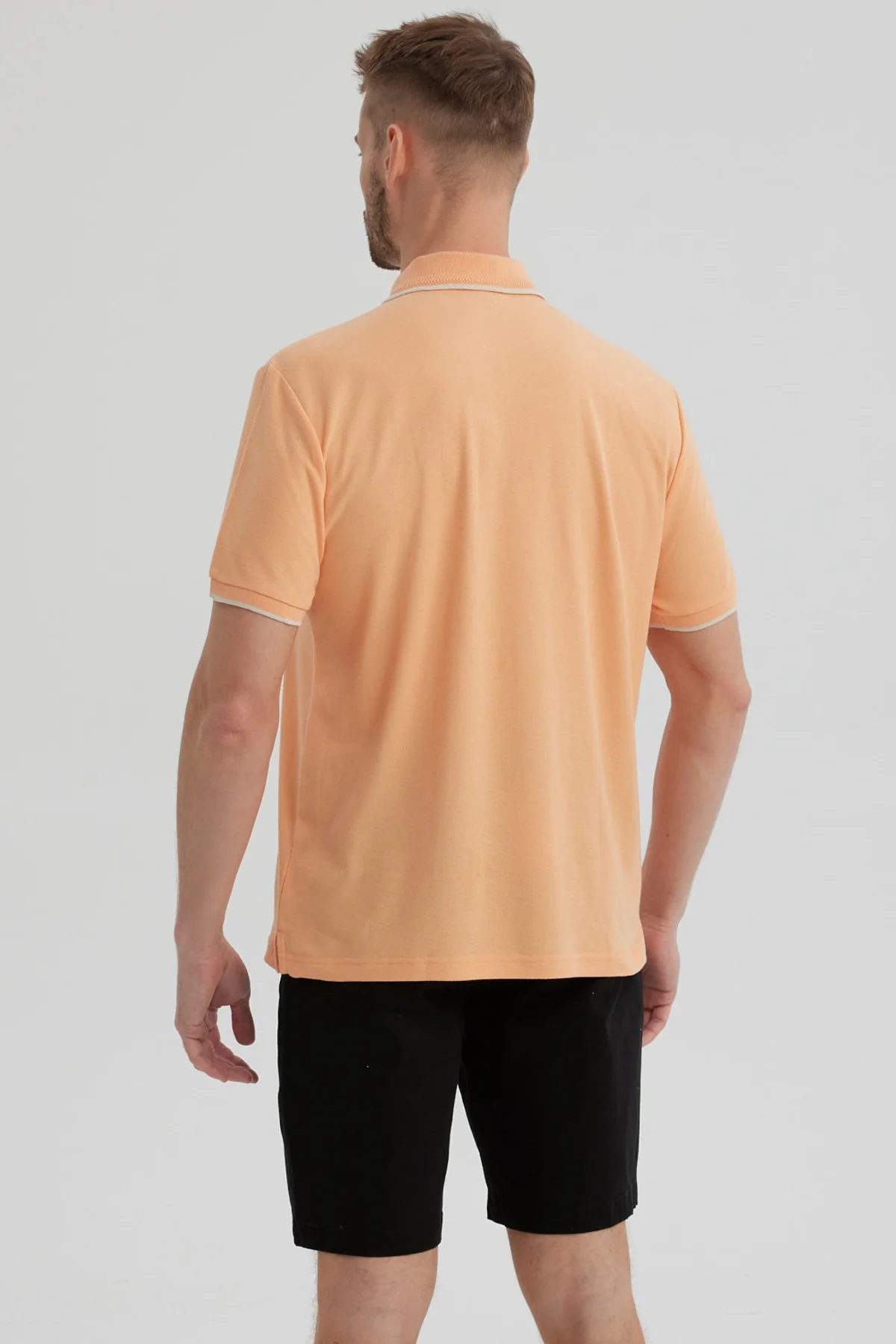 Polera Hombre Pique Básica Lisa Damasco - Image 3