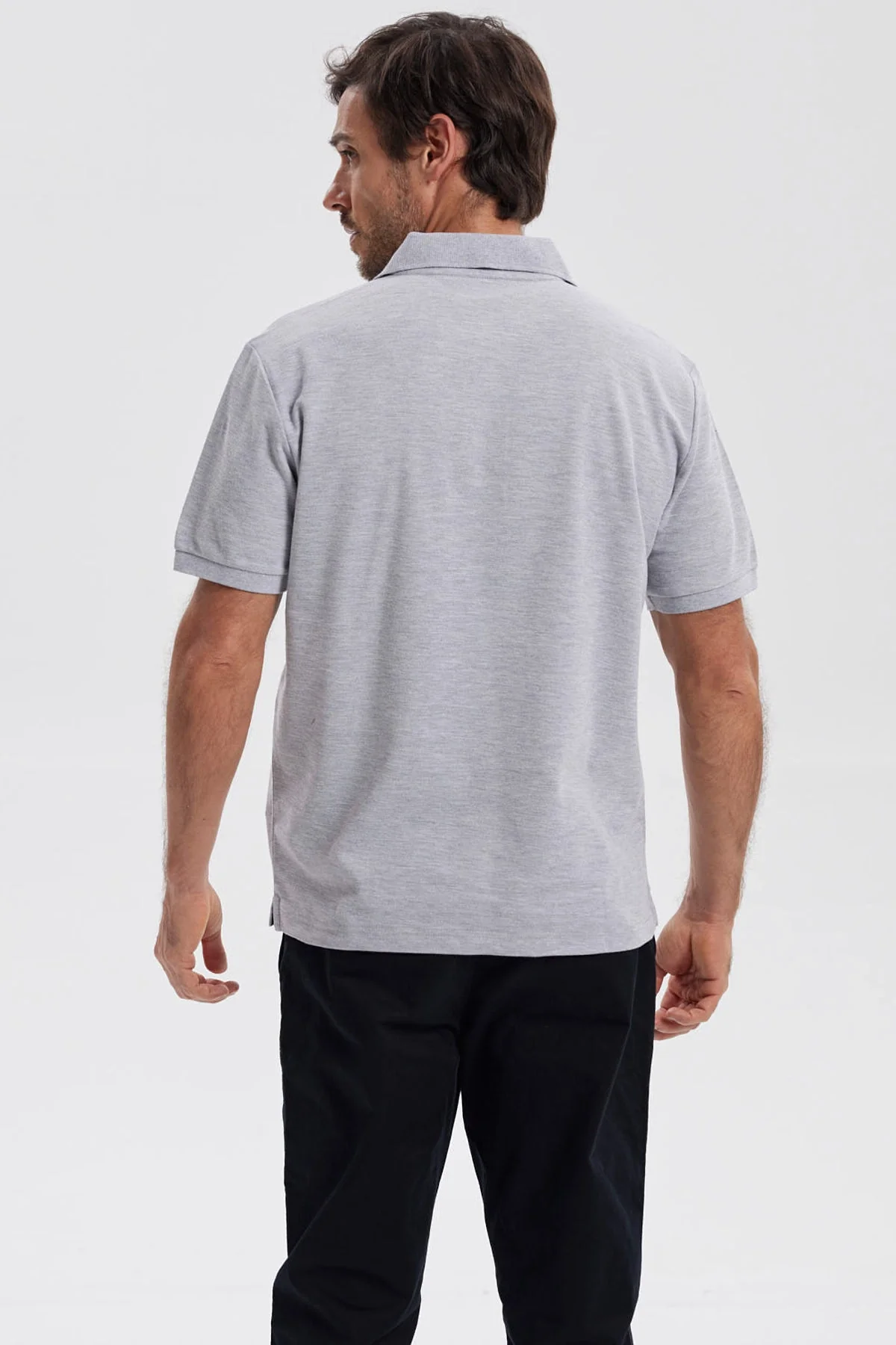 Polera Hombre Pique Básica Lisa Gris Melange - Image 3