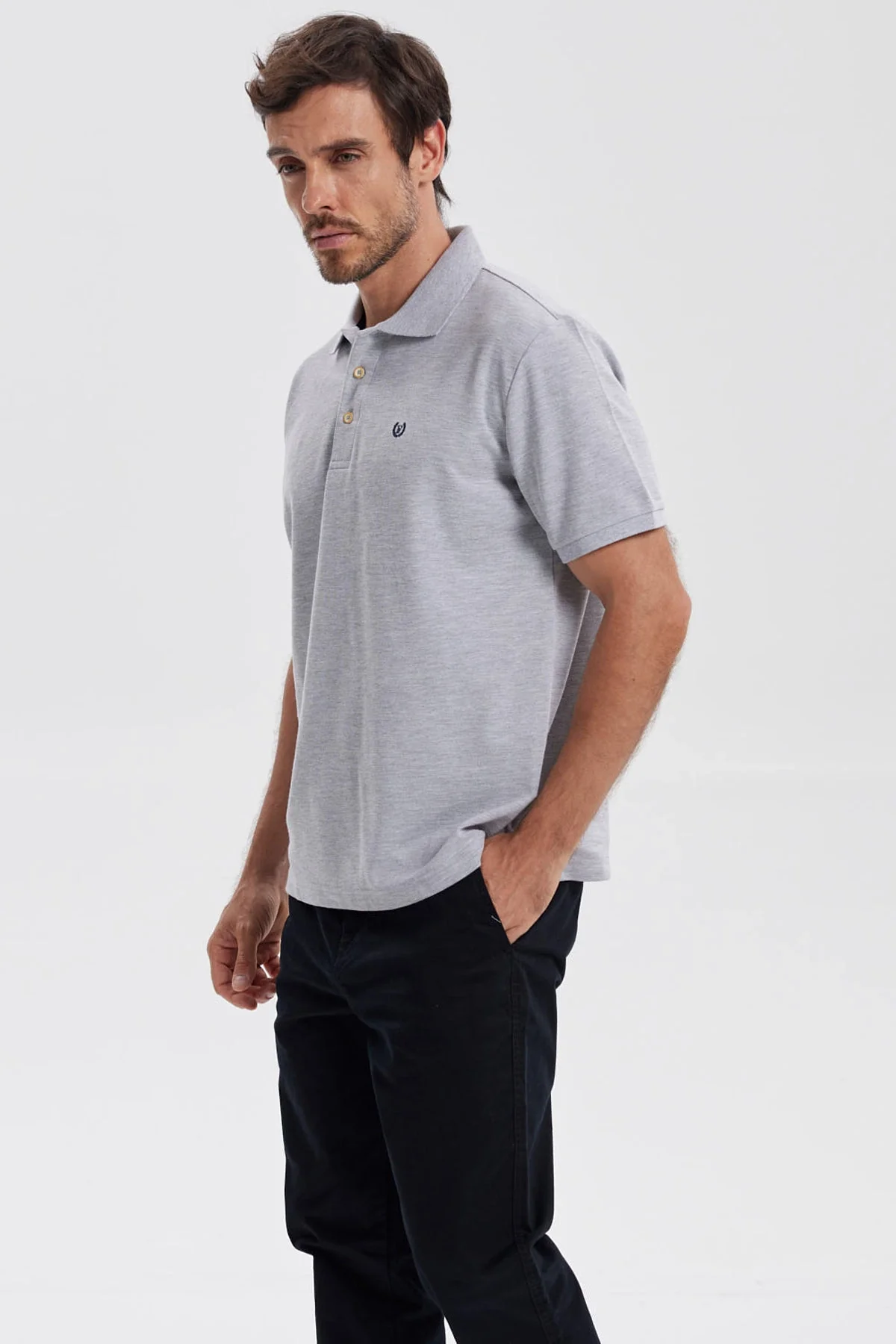 Polera Hombre Pique Básica Lisa Gris Melange - Image 2