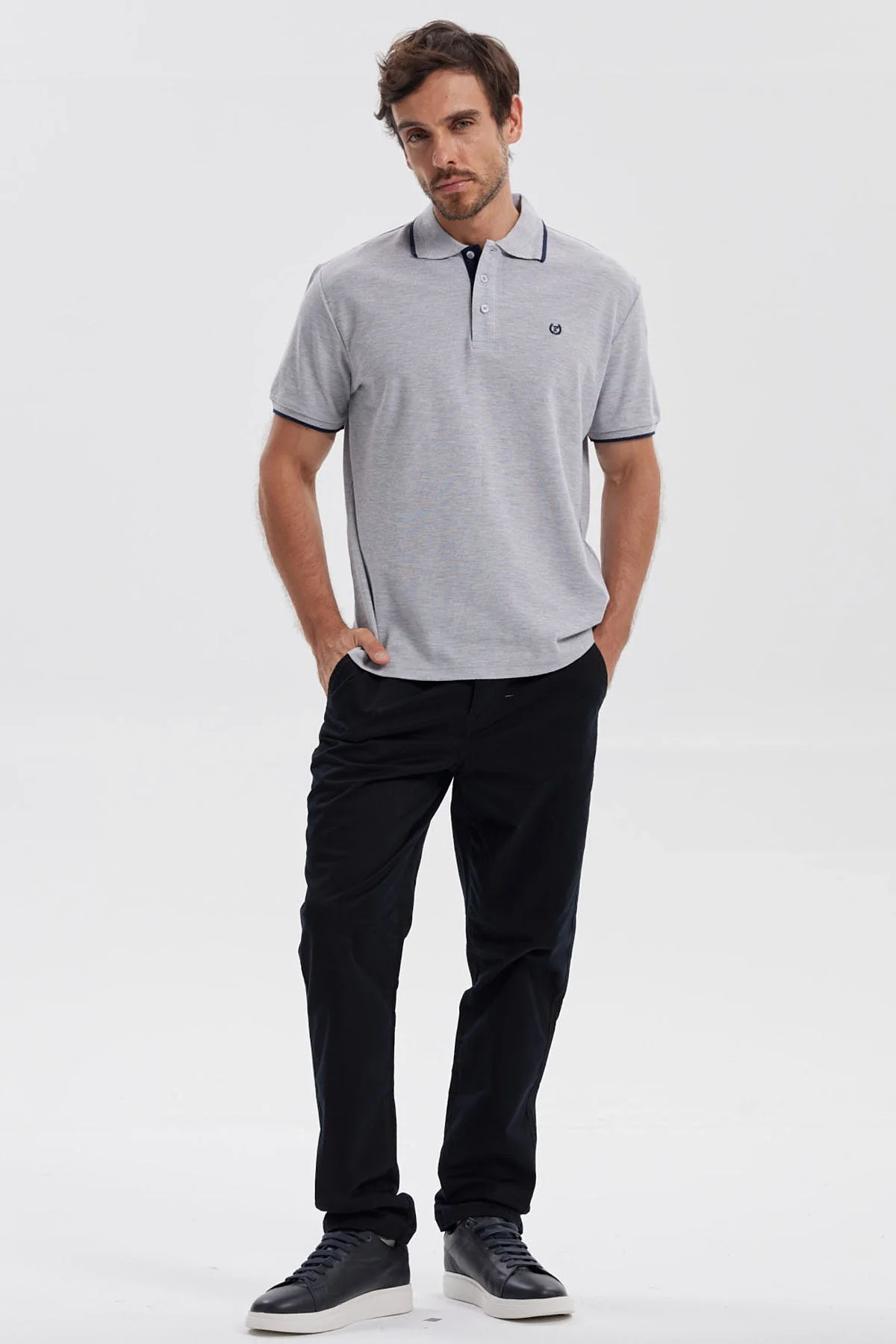 Polera Hombre Pique Básica Lisa Gris Melange - Image 4
