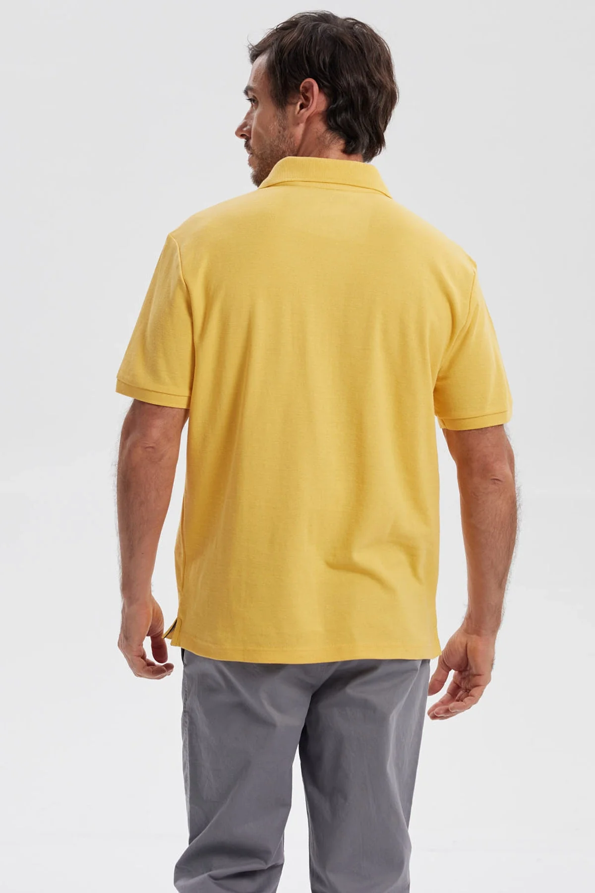 Polera Hombre Pique Básica Lisa Naranjo - Image 3