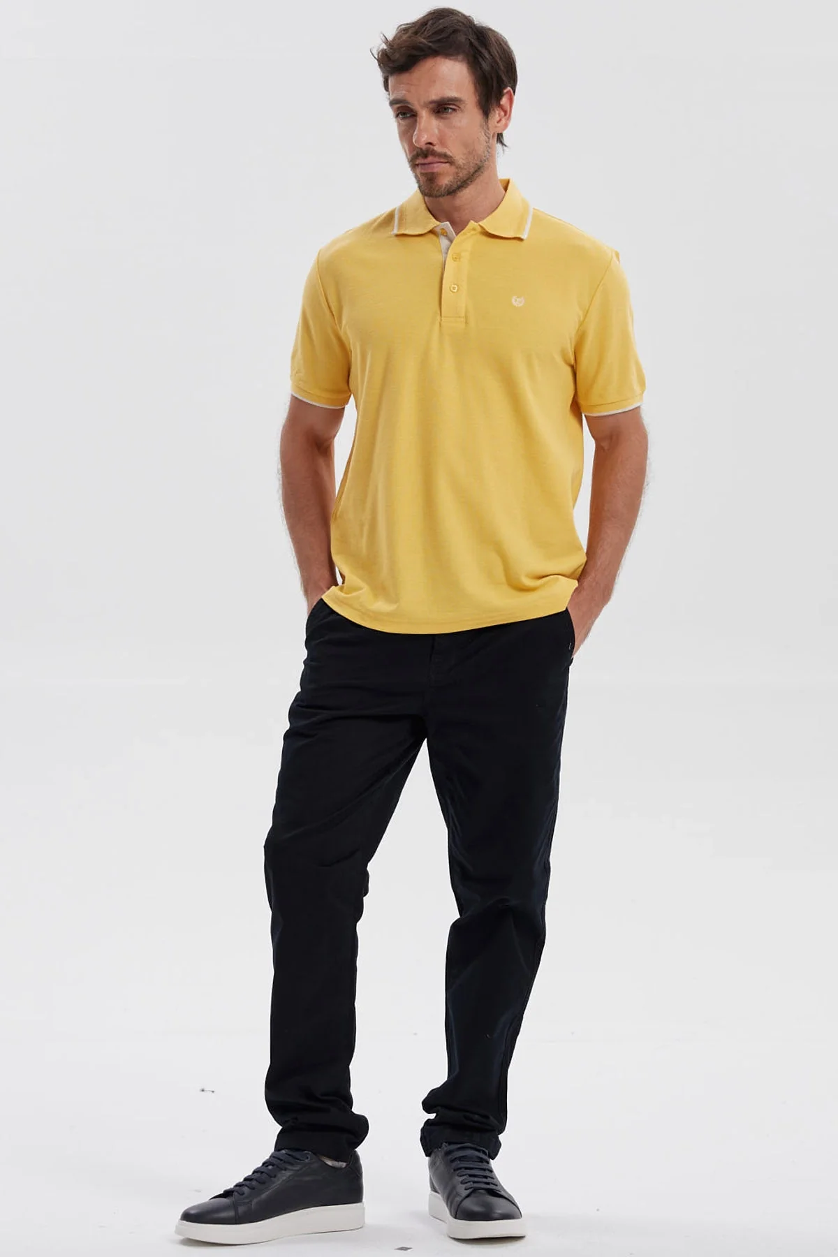 Polera Hombre Pique Básica Lisa Naranjo - Image 4