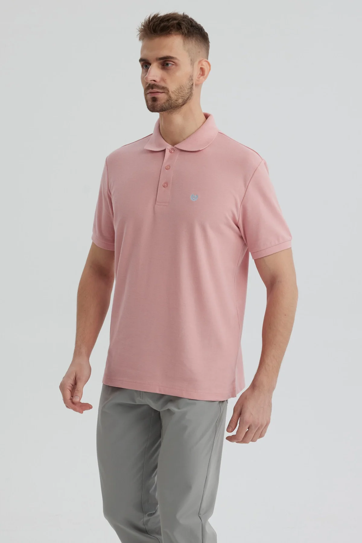 Polera Hombre Pique Básica Lisa Palo Rosa - Image 2