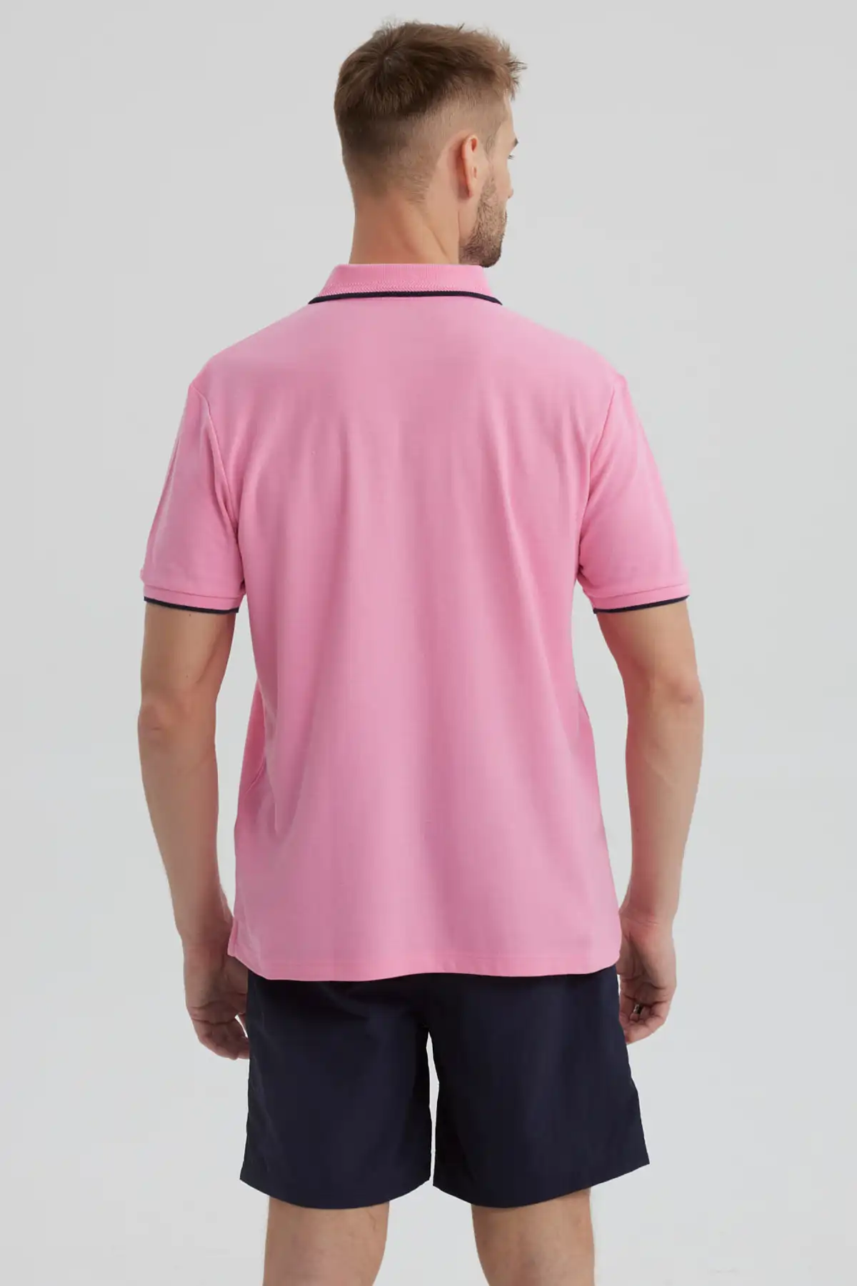 Polera Hombre Pique Básica Lisa Rosado - Image 3