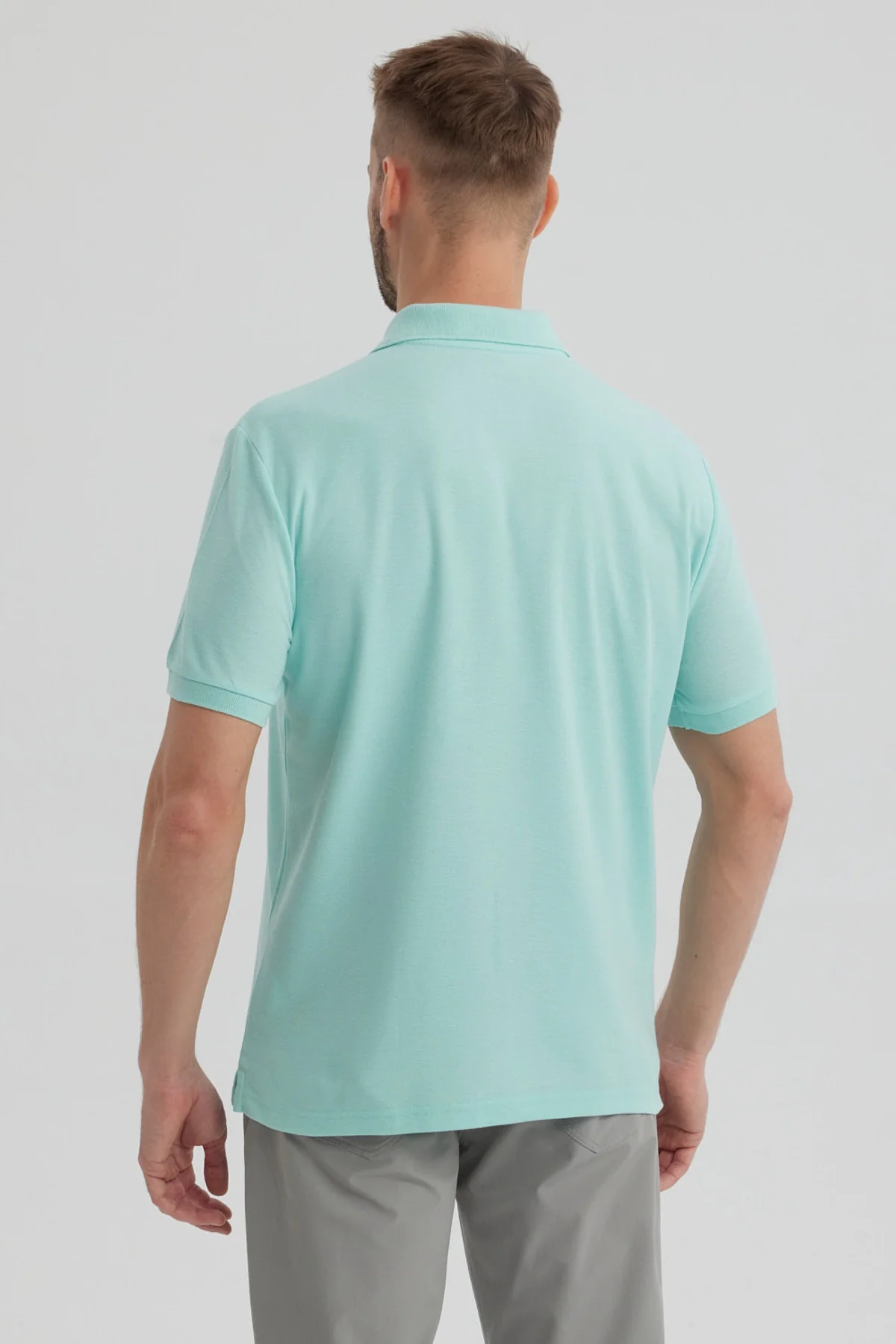 Polera Hombre Pique Básica Lisa Verde Claro - Image 3