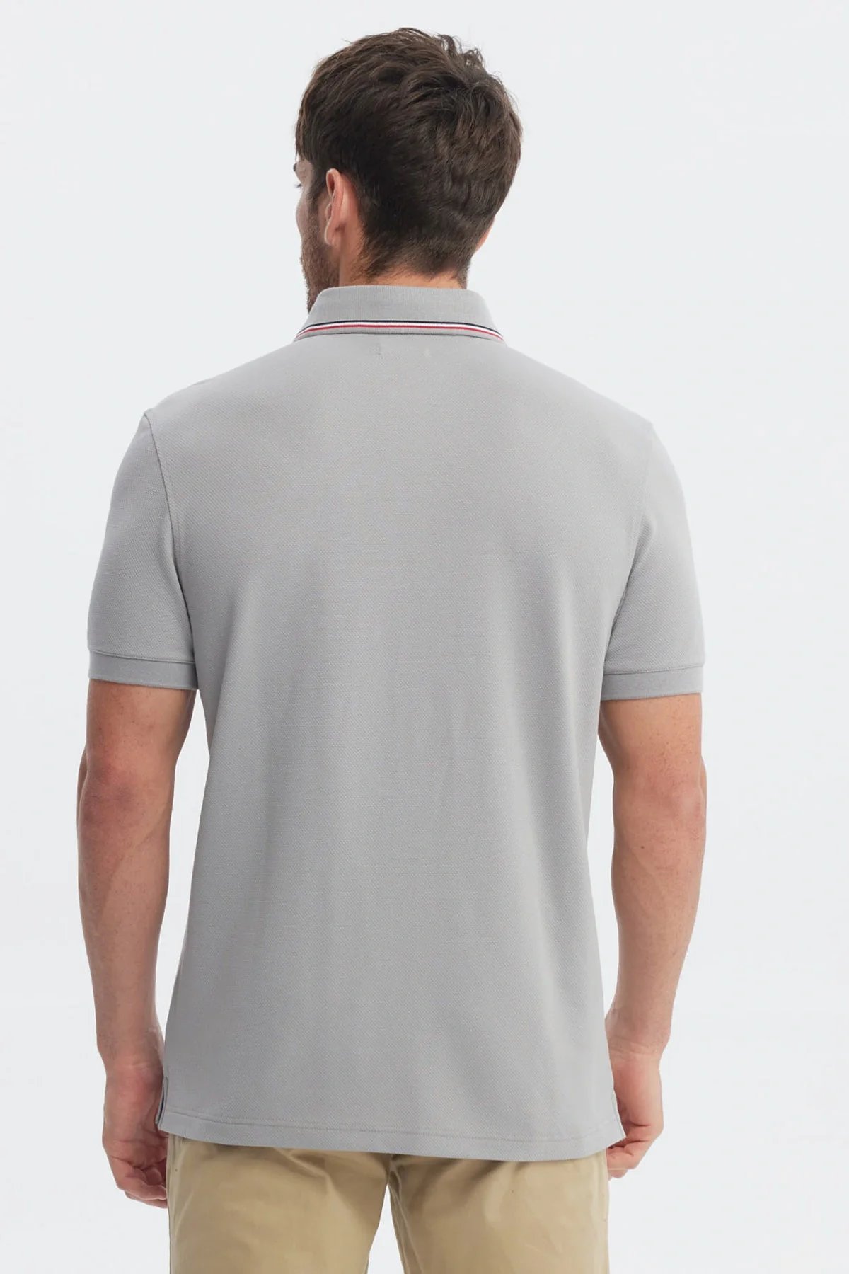 Polera Hombre Pique Dos Botónes Gris - Image 3