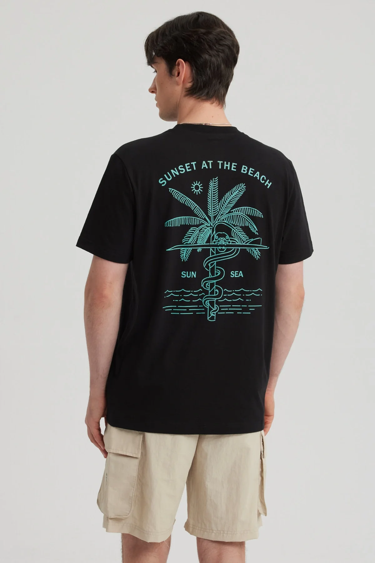 Polera Hombre Print Beach Negro - Image 3