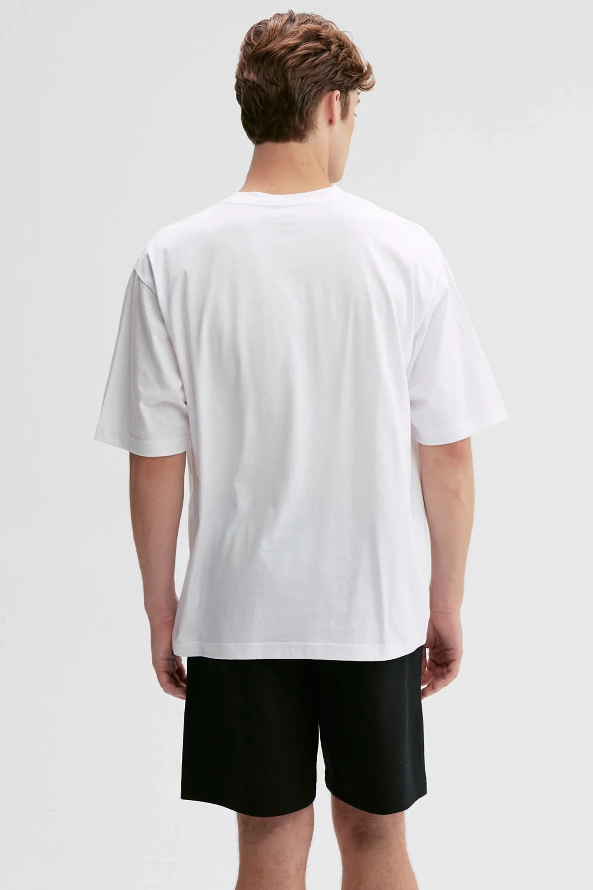 Polera Hombre Print Central Blanco - Image 3