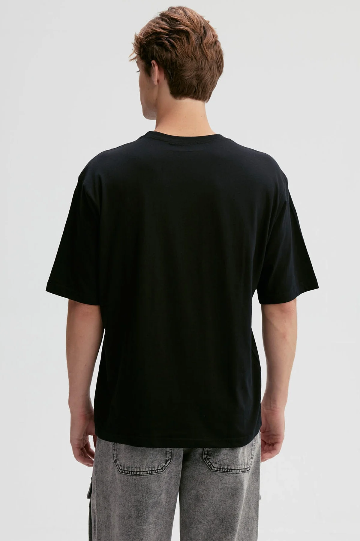 Polera Hombre Print Central Negro - Image 2