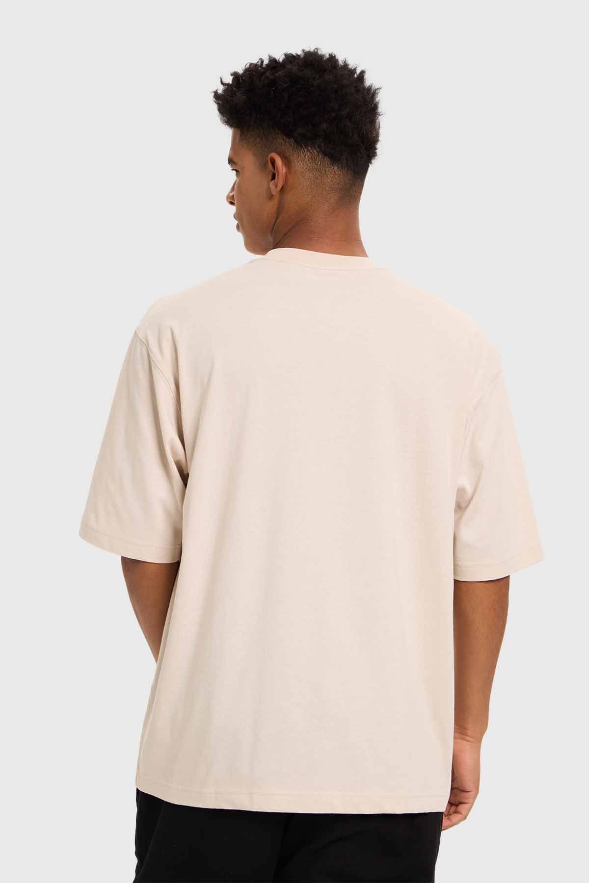 Polera Hombre Print College Beige - Image 3