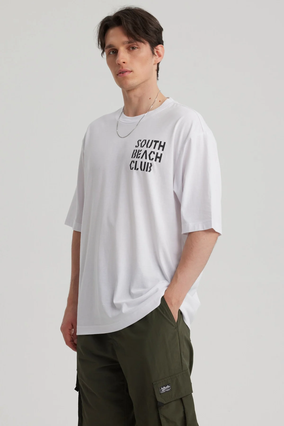 Polera Hombre Print Oversize Blanco - Image 2