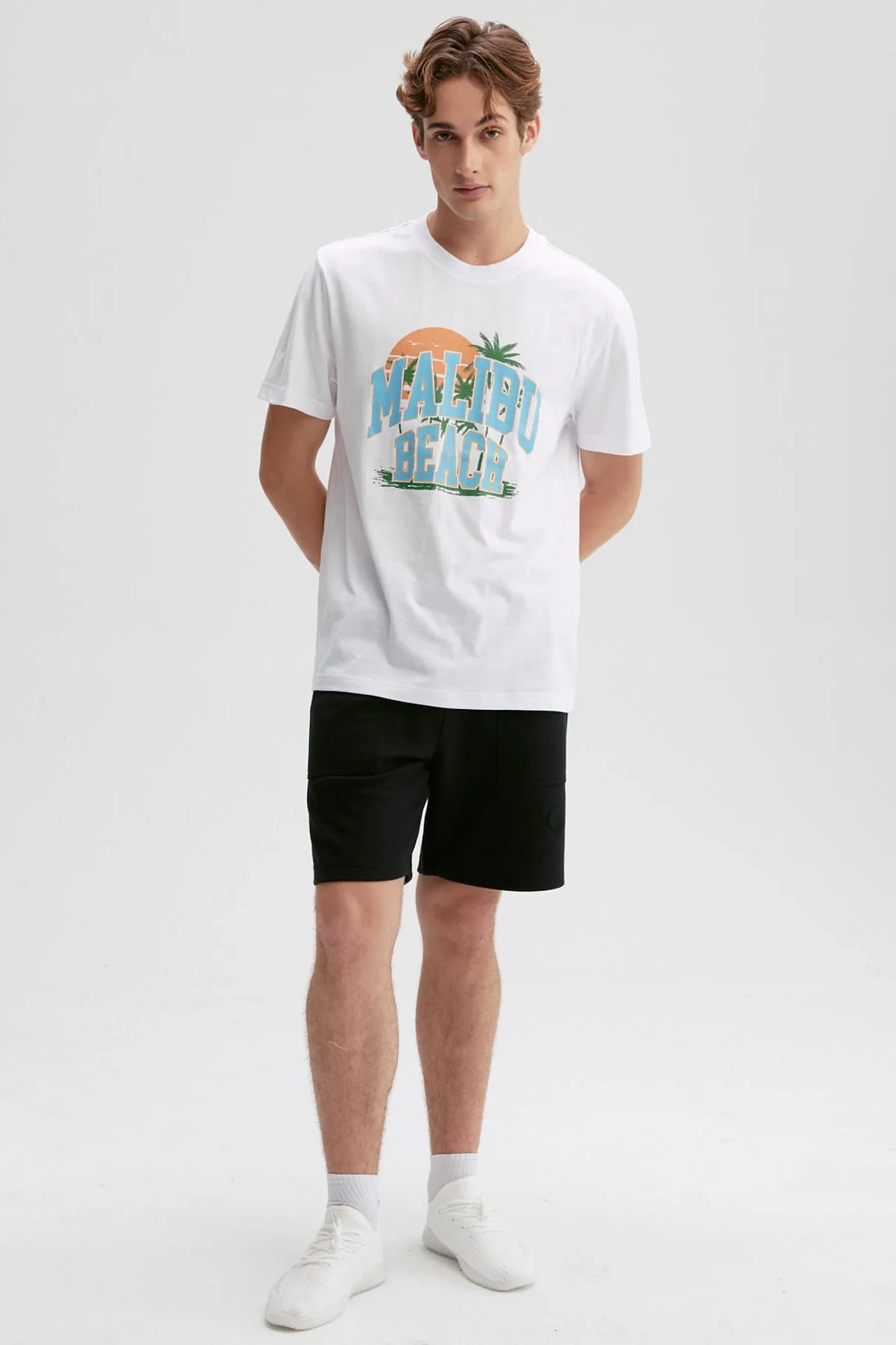 Polera Hombre Print Posicional Blanco - Image 4