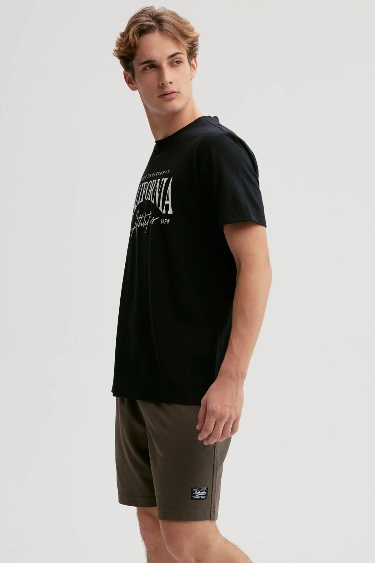 Polera Hombre Print Posicional Negro - Image 2
