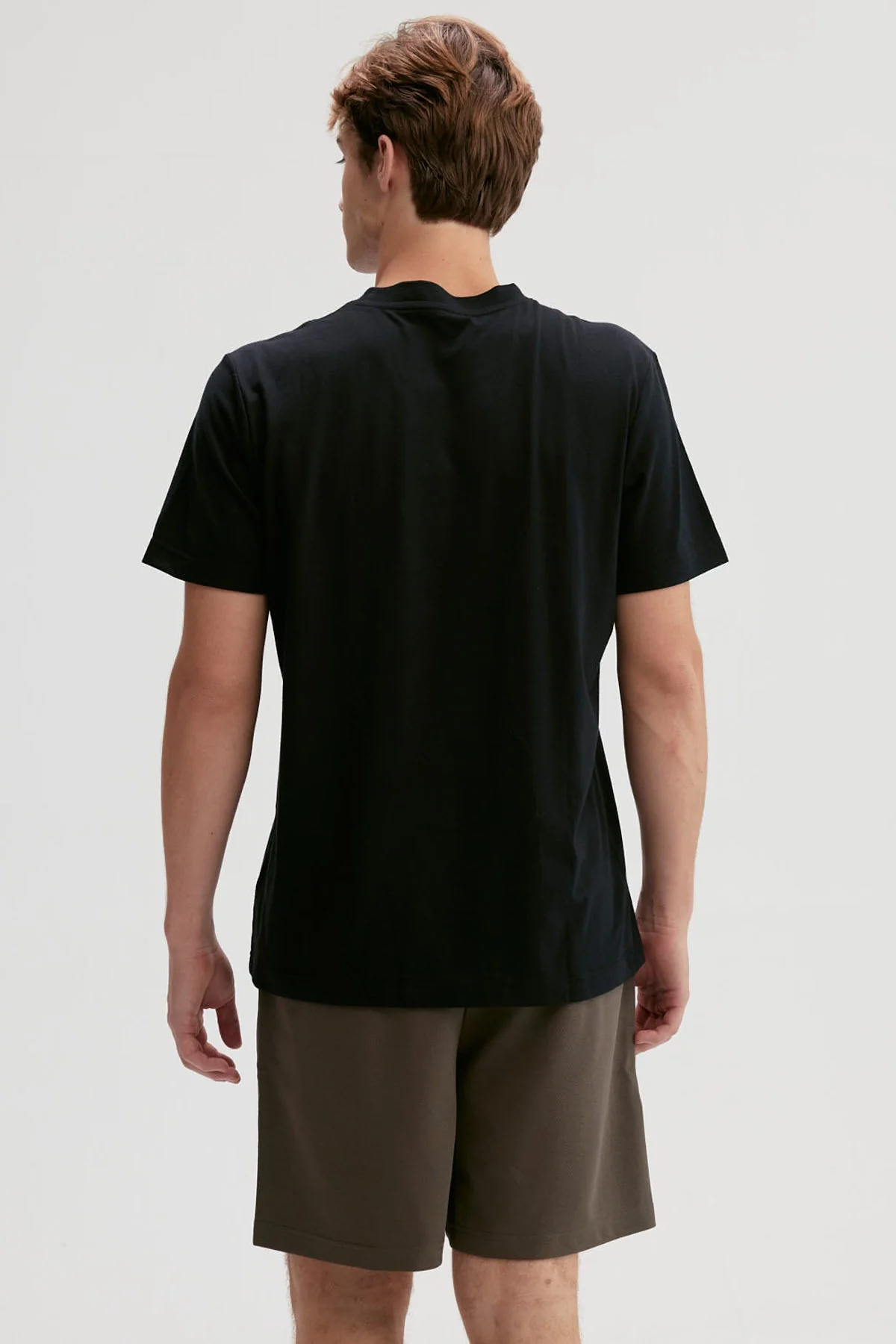 Polera Hombre Print Posicional Negro - Image 3