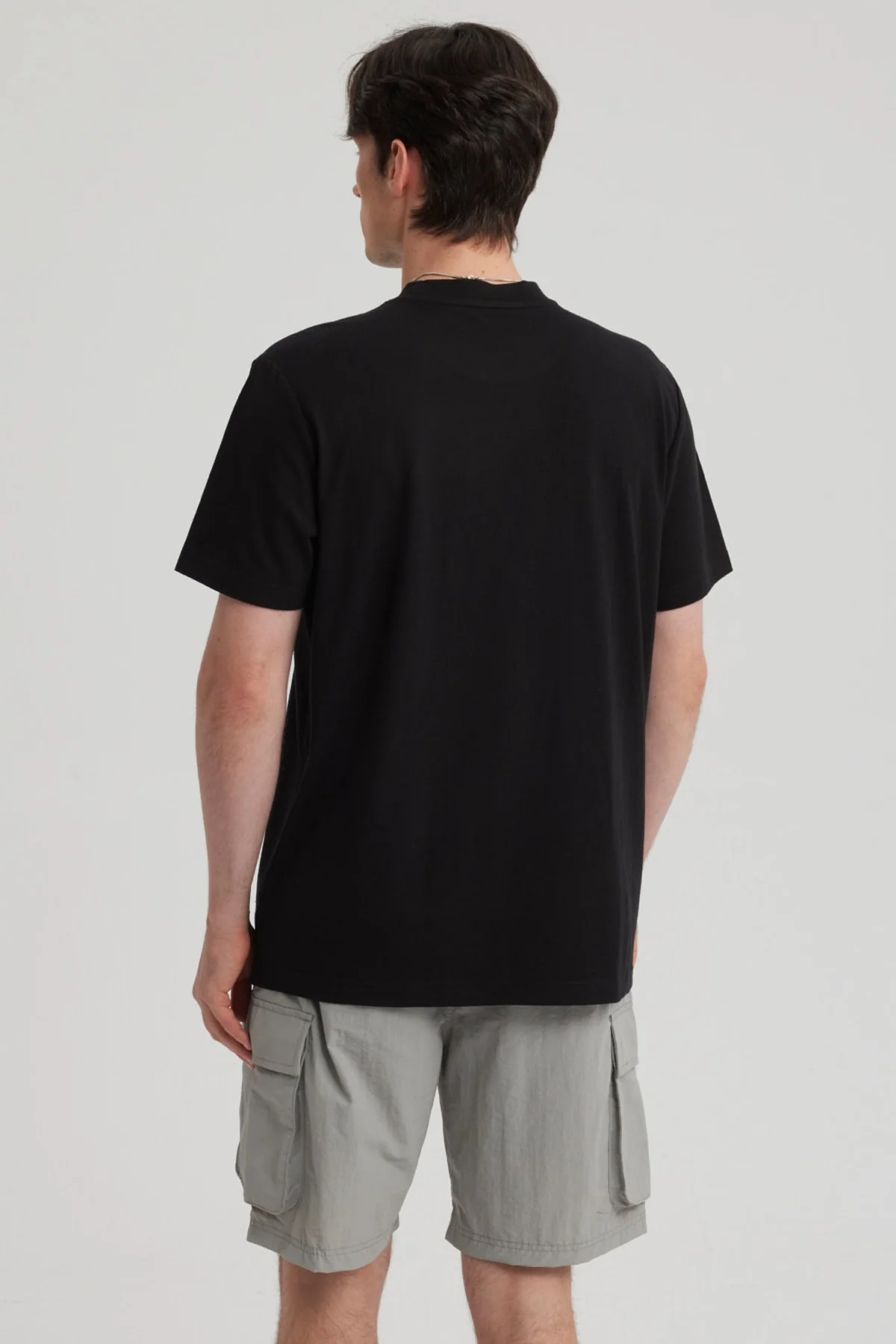 Polera Hombre Print Regular Fit Negro - Image 3