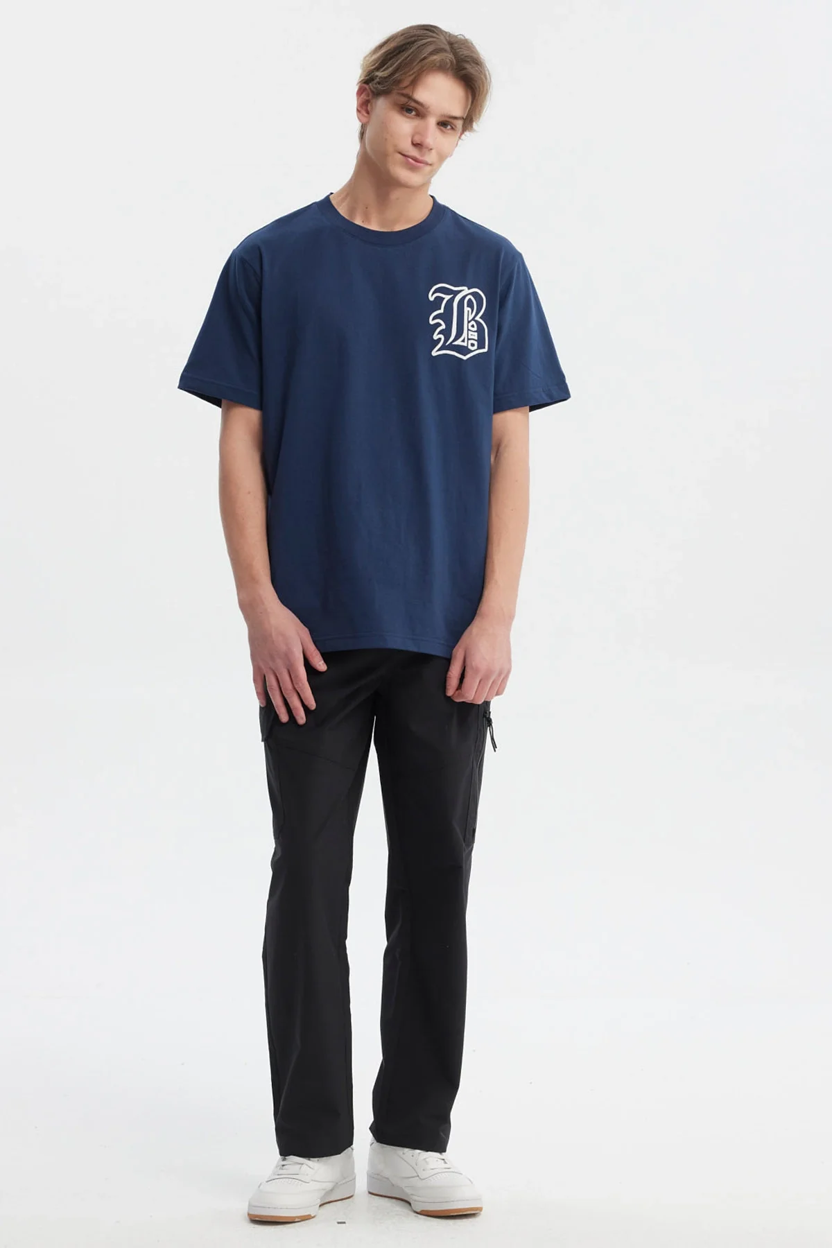 Polera Hombre Regular Fit Letra Azul - Image 4