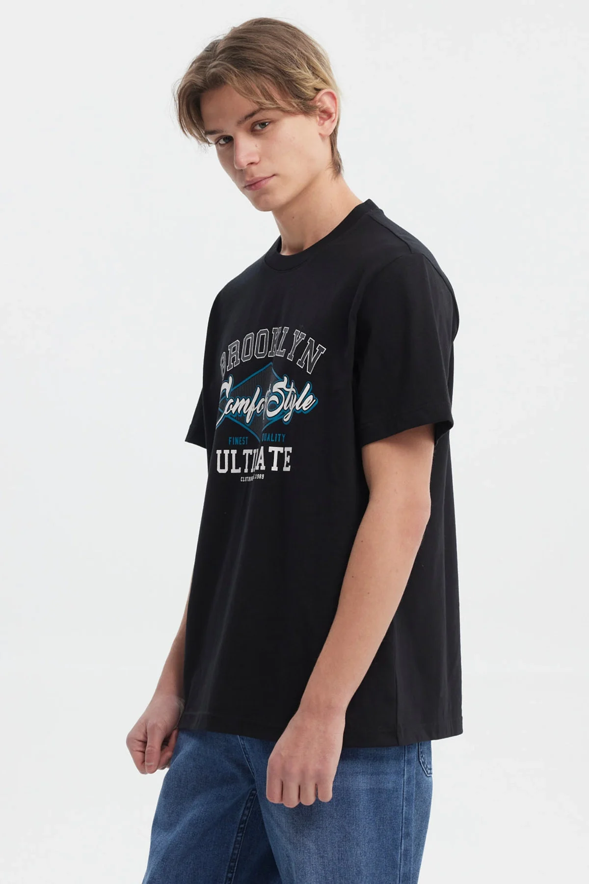 Polera Hombre Regular Fit Print College Negro - Image 2