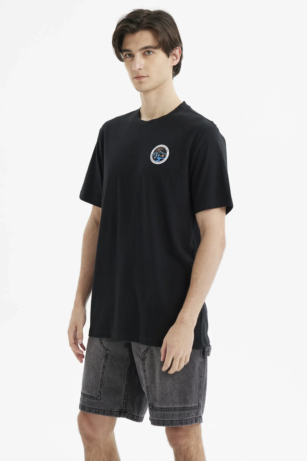 Polera Hombre Regular Print Frontal Negro - Image 3