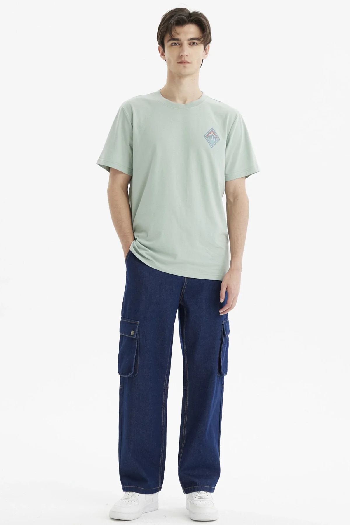 Polera Hombre Regular Print Frontal Verde Claro - Image 4