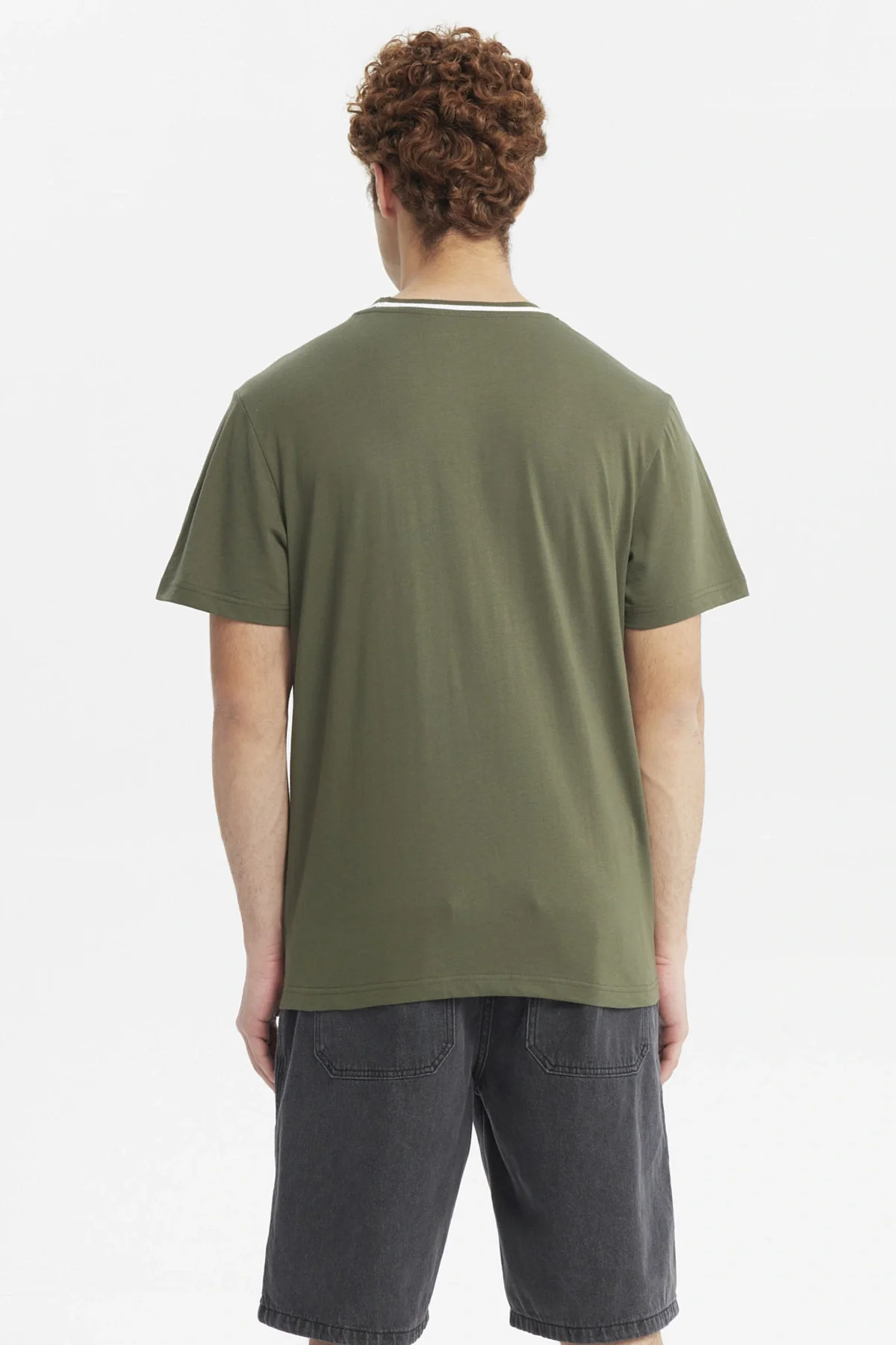 Polera Hombre Regular Print Verde Militar - Image 3
