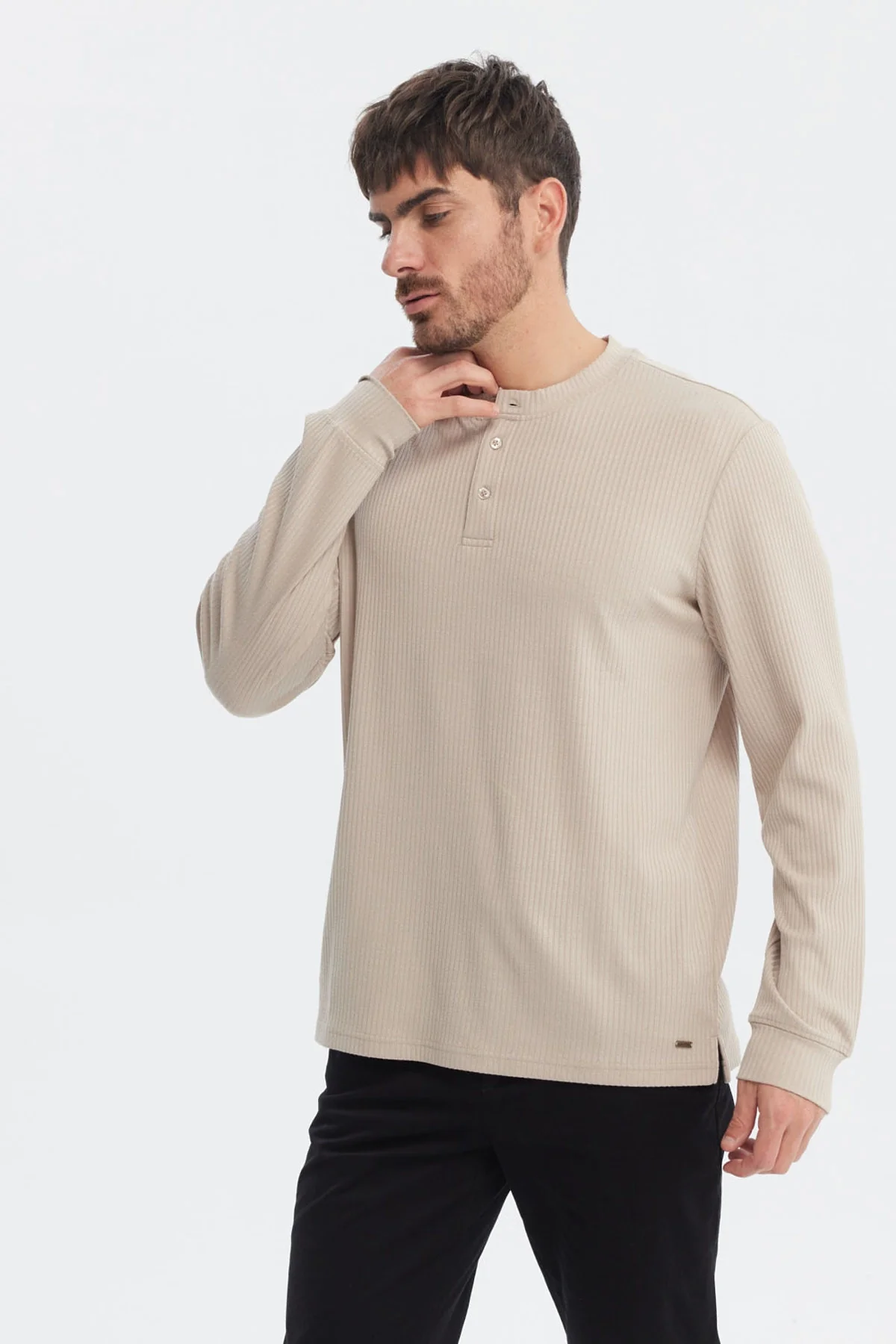 Polera Hombre Slim Arena - Image 2