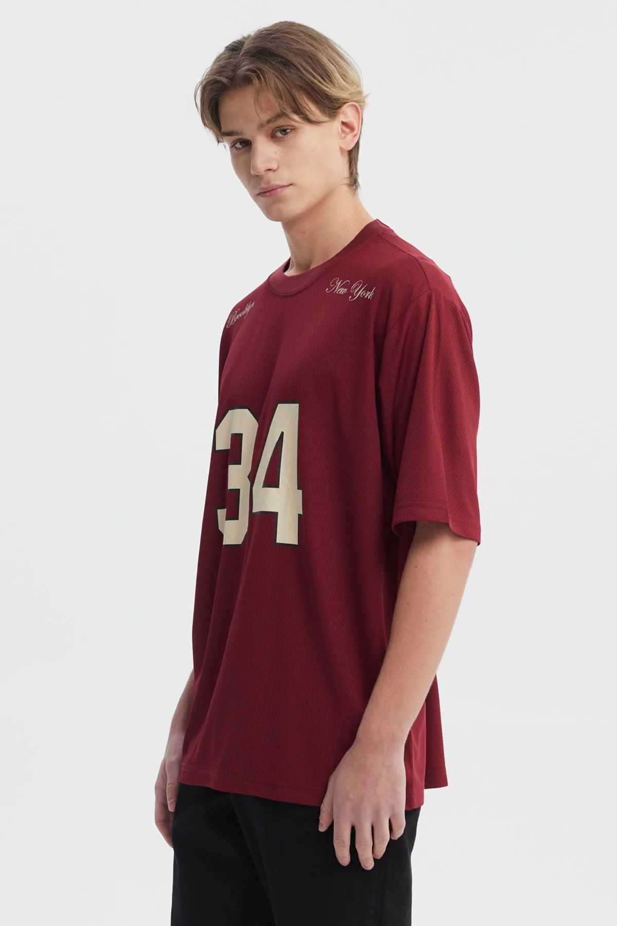 Polera Hombre Slim Cuello Redondo Burdeo - Image 2