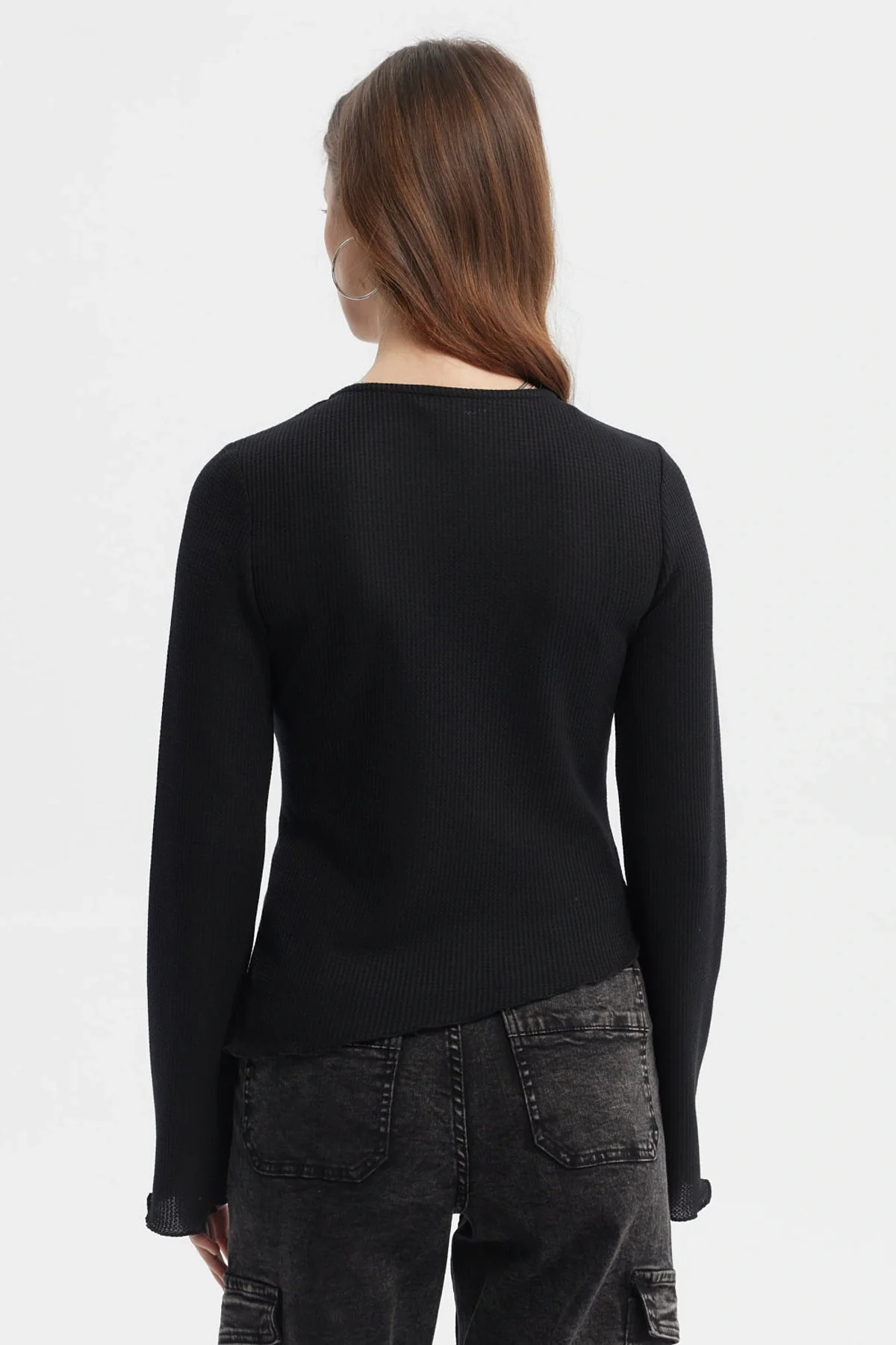 Polera Mujer Abertura Costado Negro - Image 3