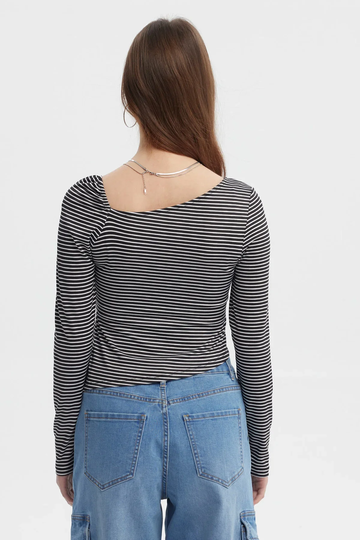 Polera Mujer Asimétrica Rayas Negro - Image 3