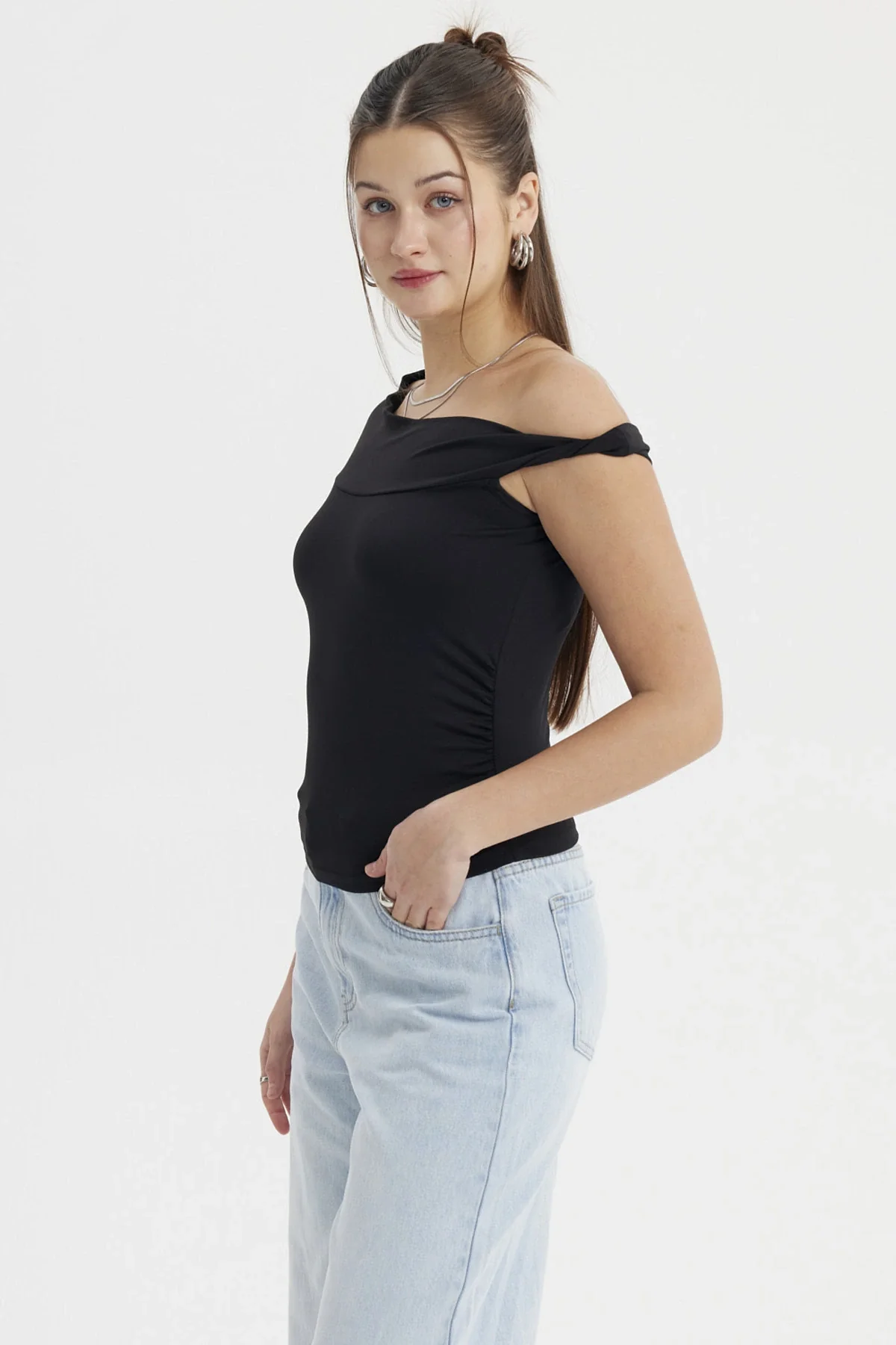 Polera Mujer Bardot Aplicación Nudo Negro - Image 2