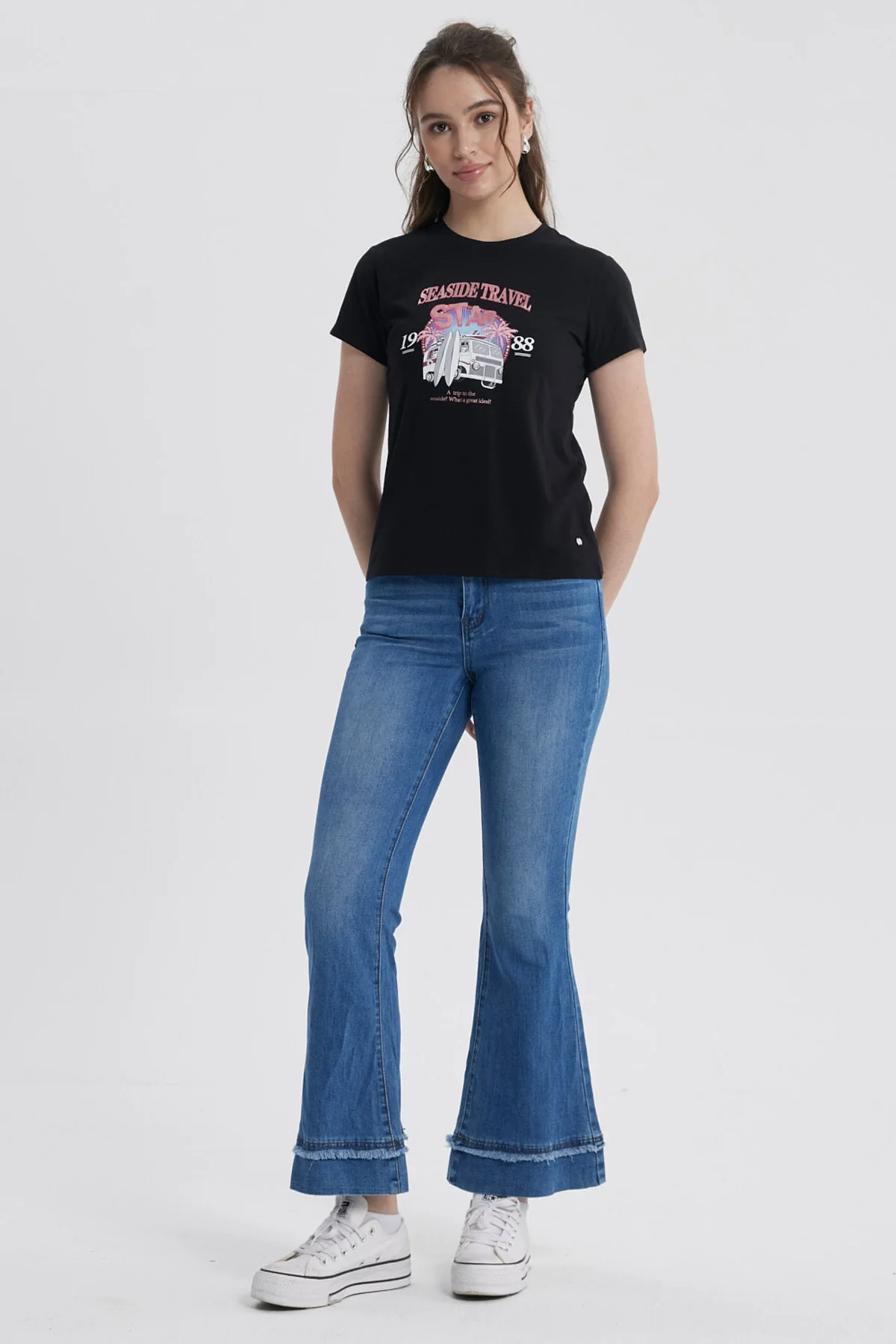 Polera Mujer Básica Print Negro / Coral - Image 4