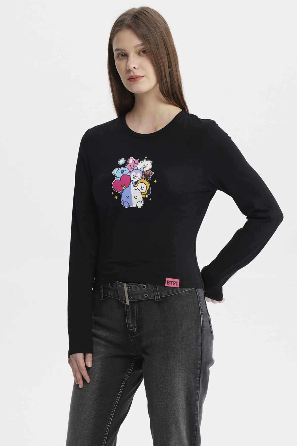 Polera Mujer Bt21 Negro - Image 2