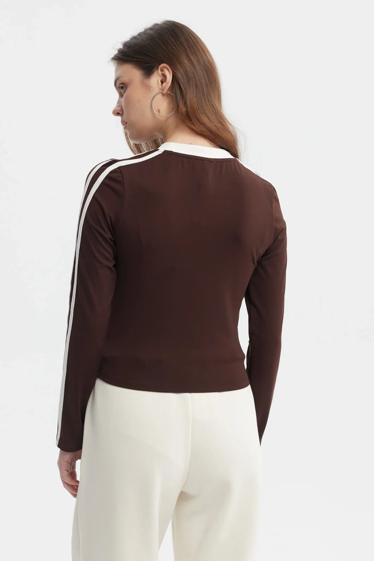 Polera Mujer Ciudad Café Oscuro - Image 3