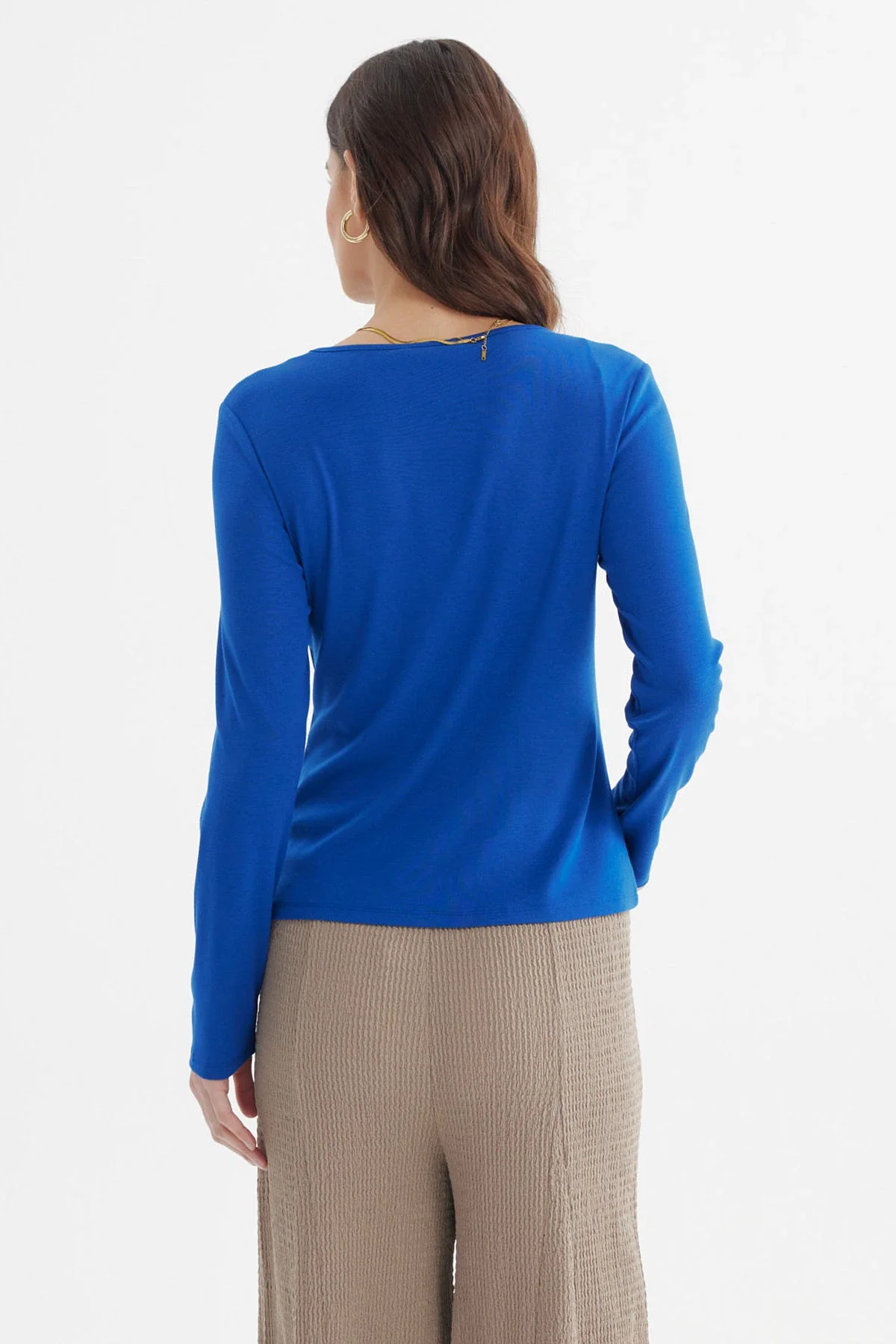 Polera Mujer Con Abertura Y Nudo Azul - Image 3