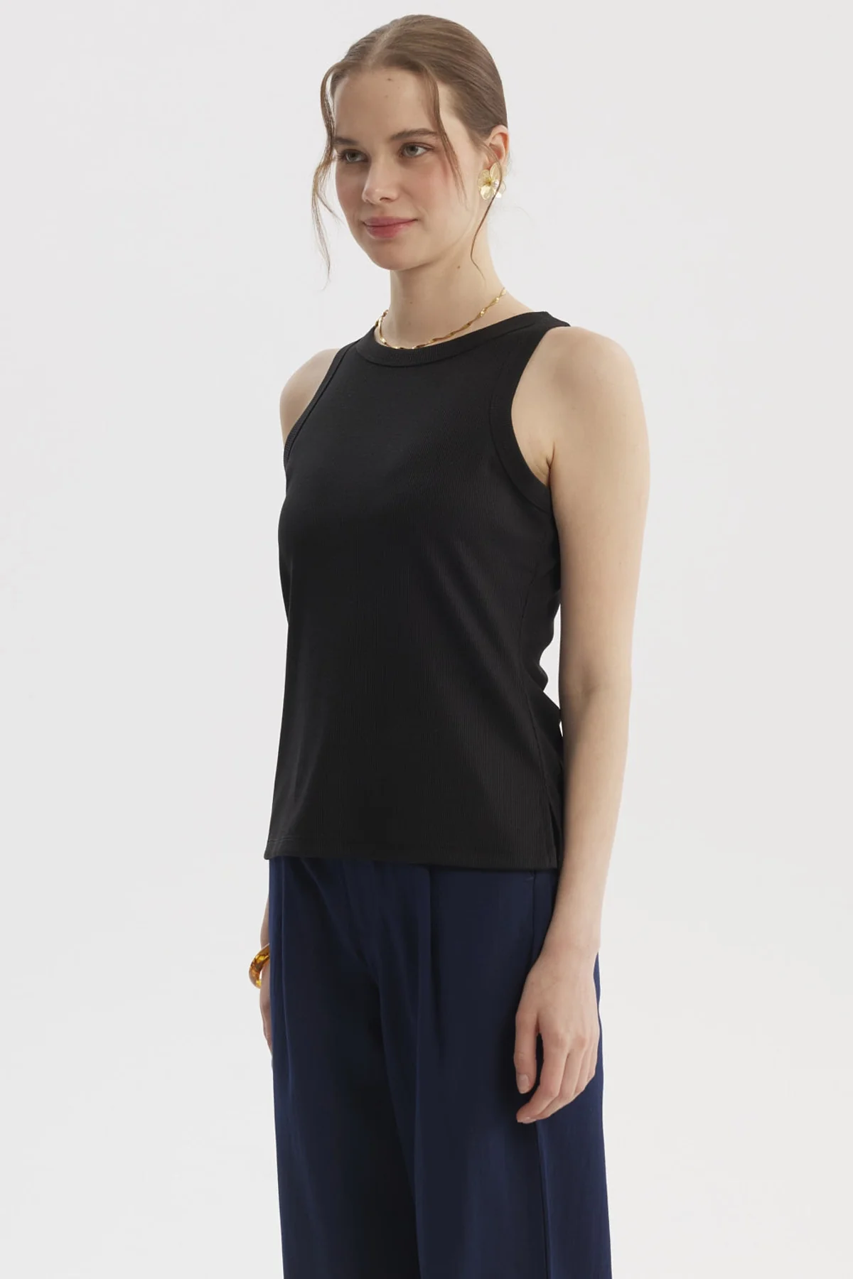 Polera Mujer Con Bote Pabilo Rib Negro - Image 2