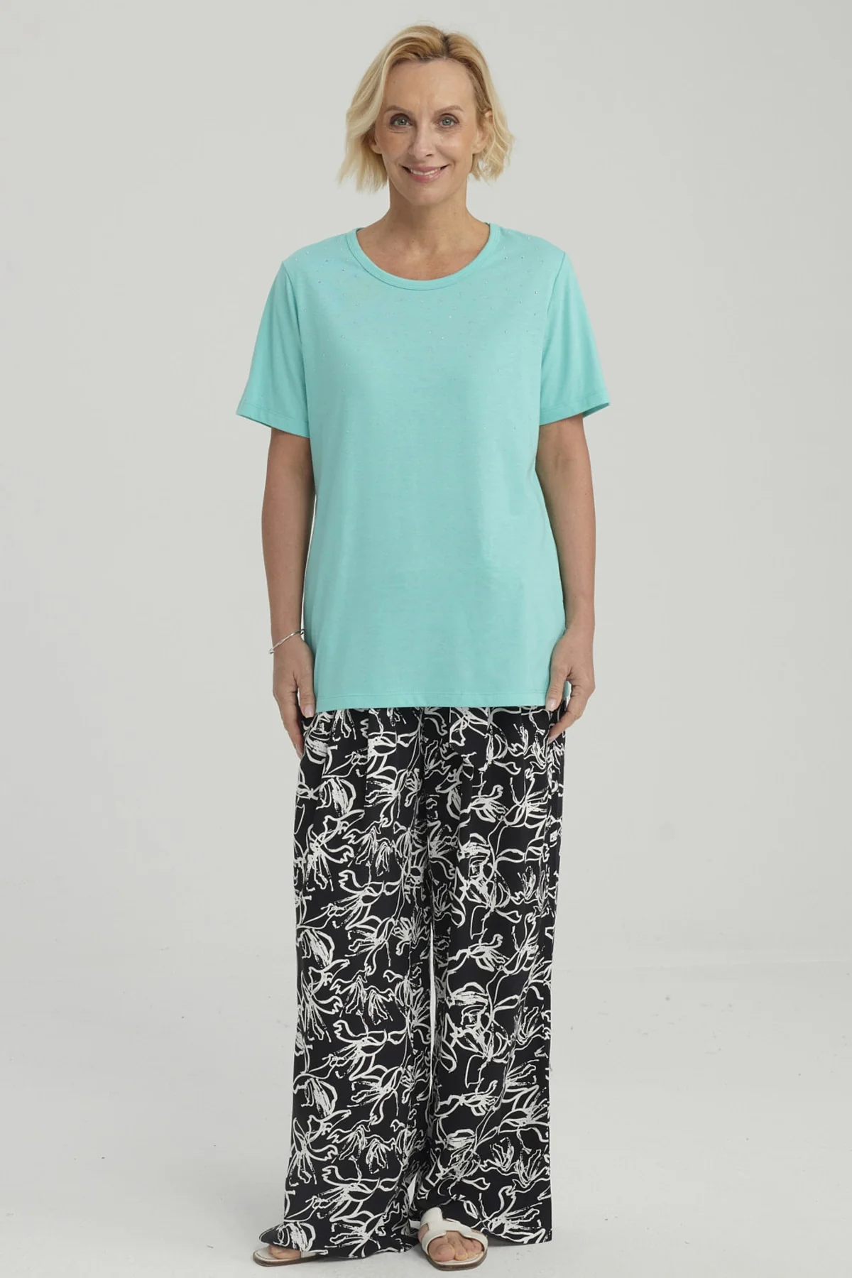 Polera Mujer Con Tachas Turquesa - Image 4