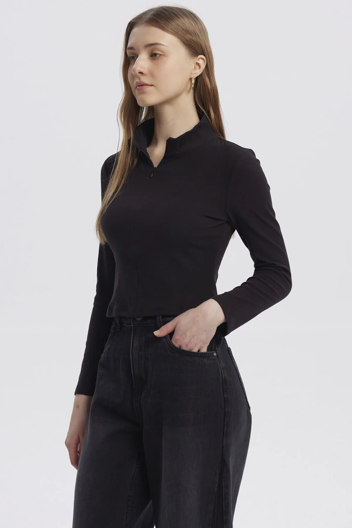 Polera Mujer Con Zipper Negro - Image 2