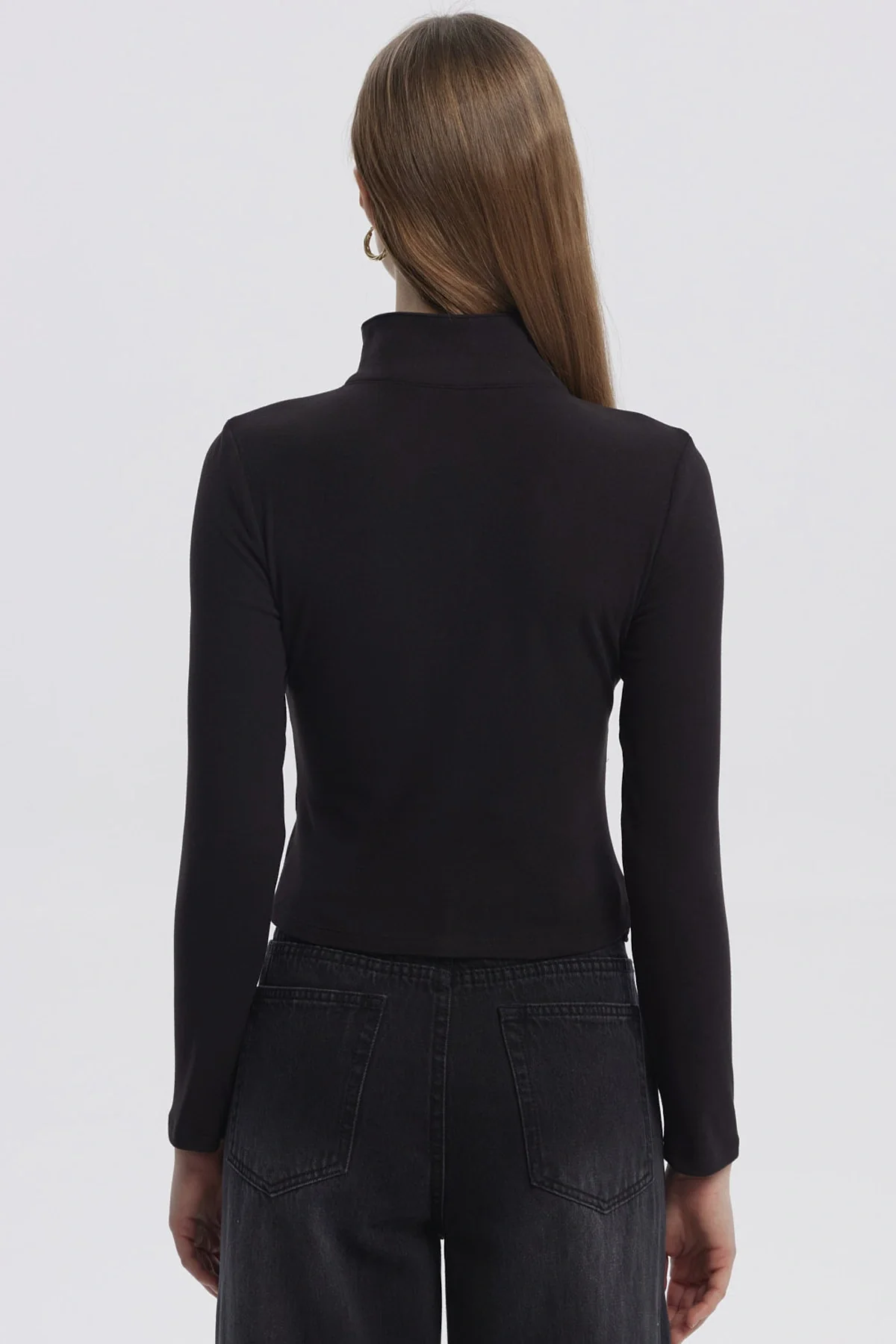 Polera Mujer Con Zipper Negro - Image 3