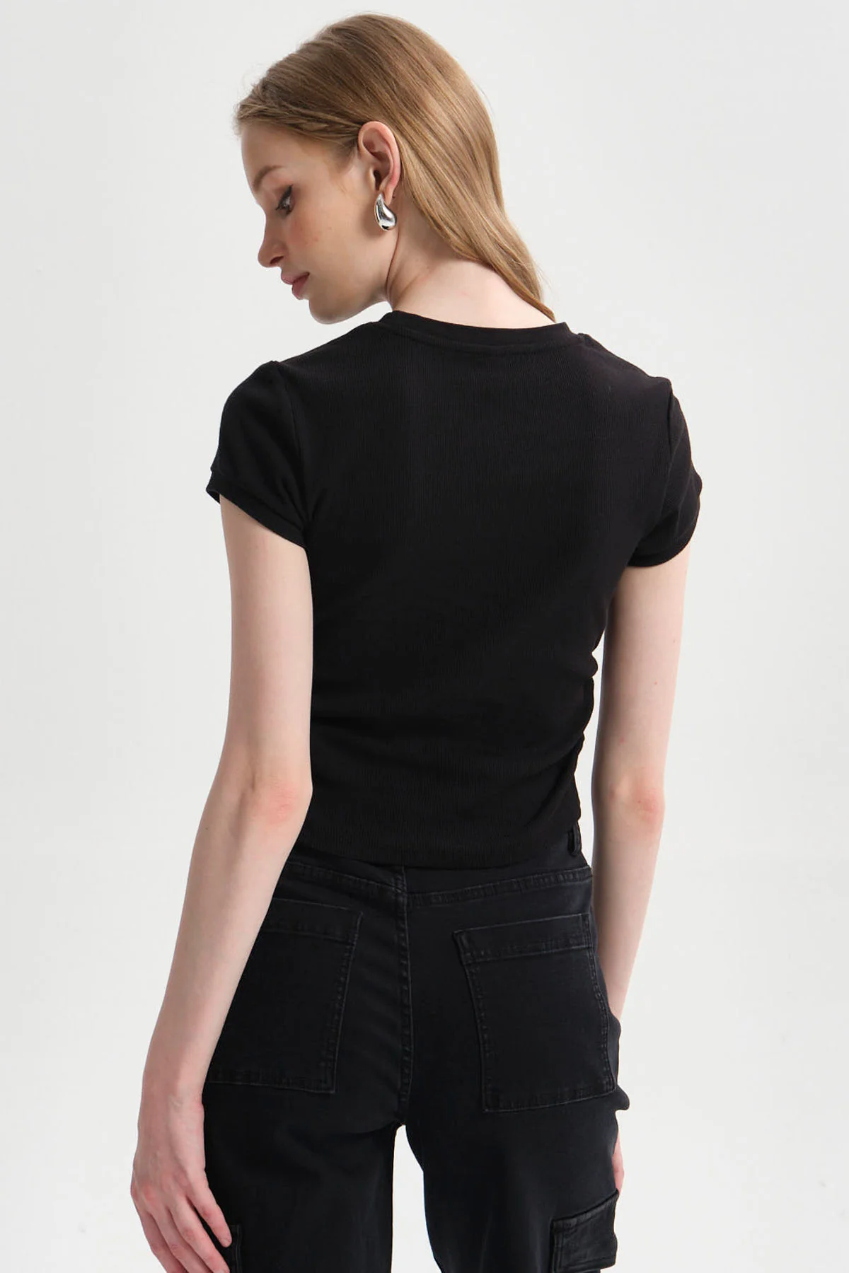 Polera Mujer Cropped Negro - Image 2