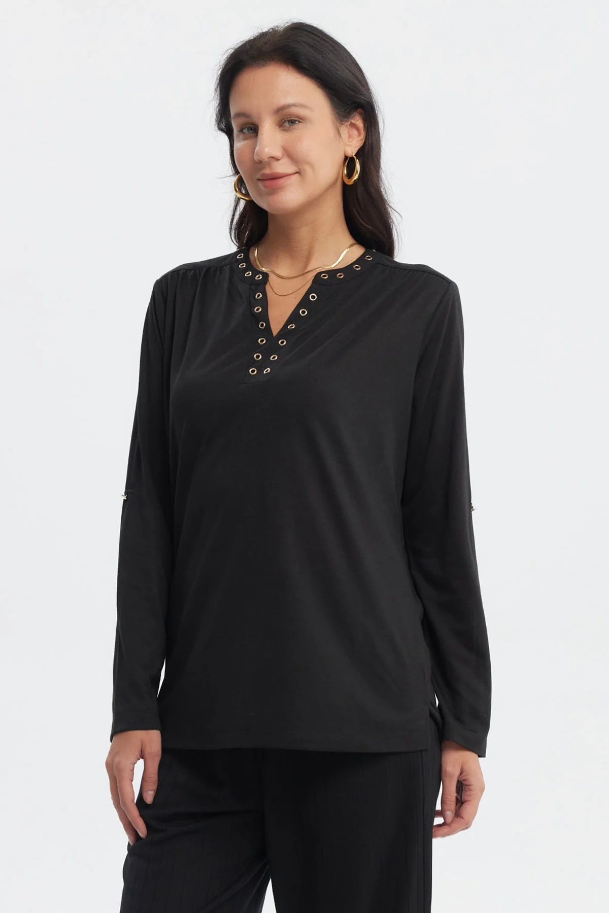 Polera Mujer Cuello Abotónado Negro - Image 2