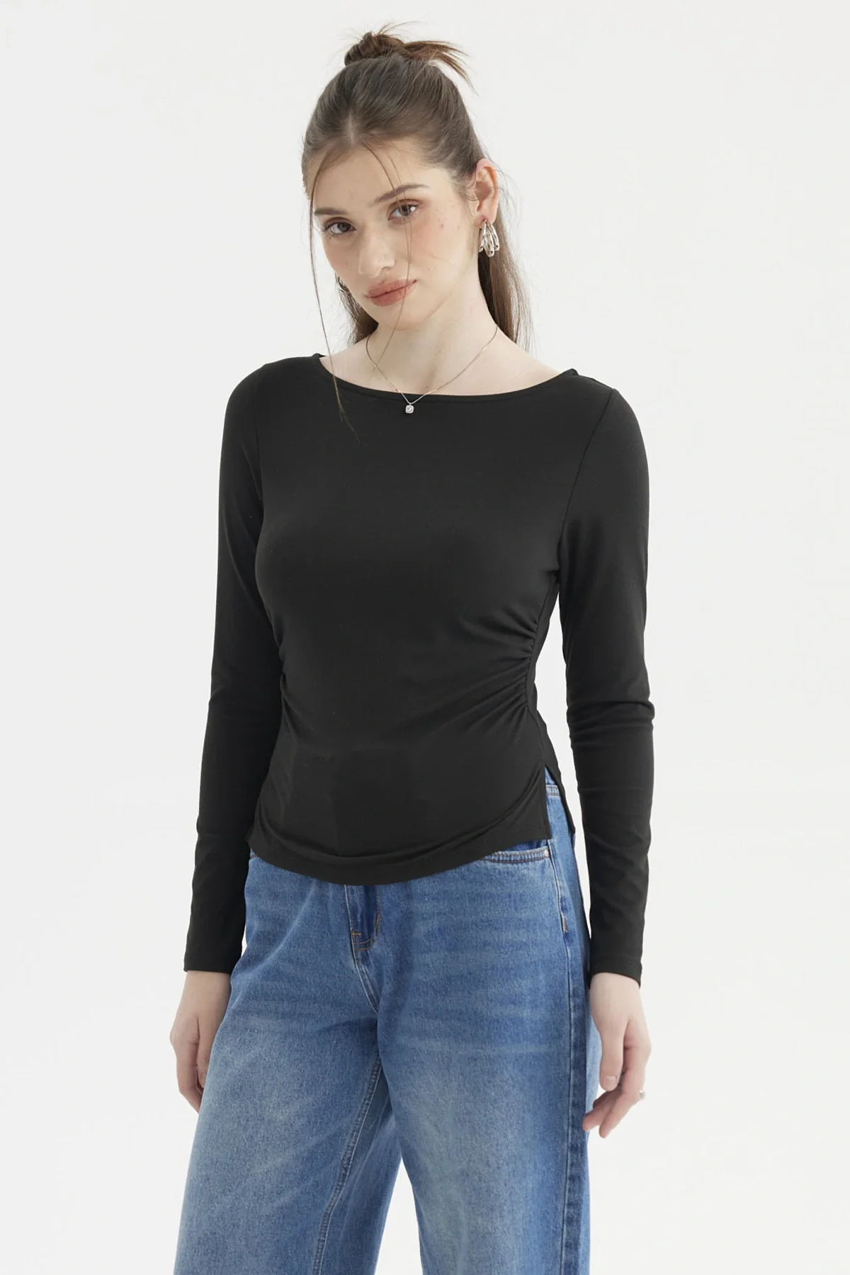 Polera Mujer Cuello Bote Abertura Negro - Image 2