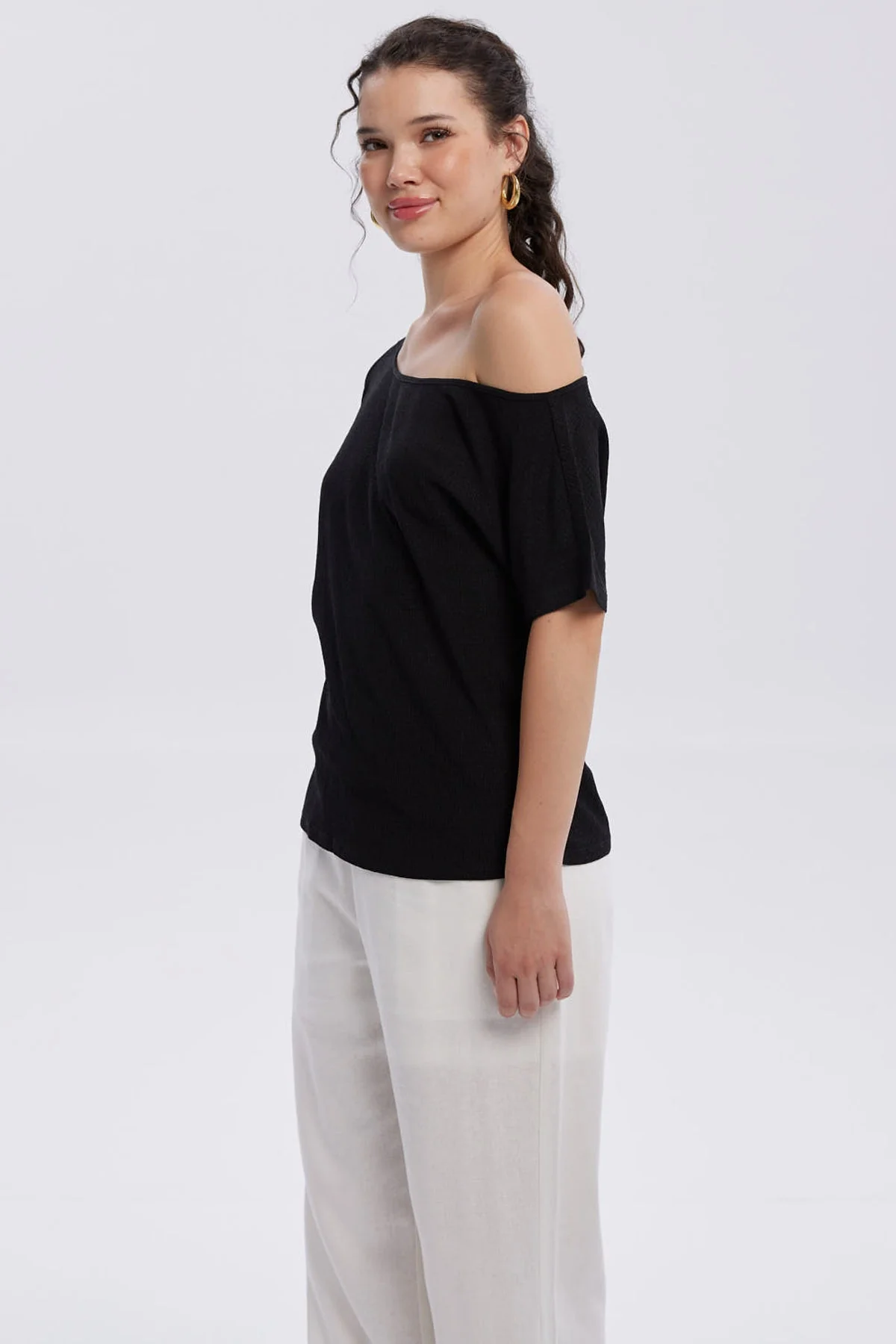 Polera Mujer Cuello Bote Negro - Image 2