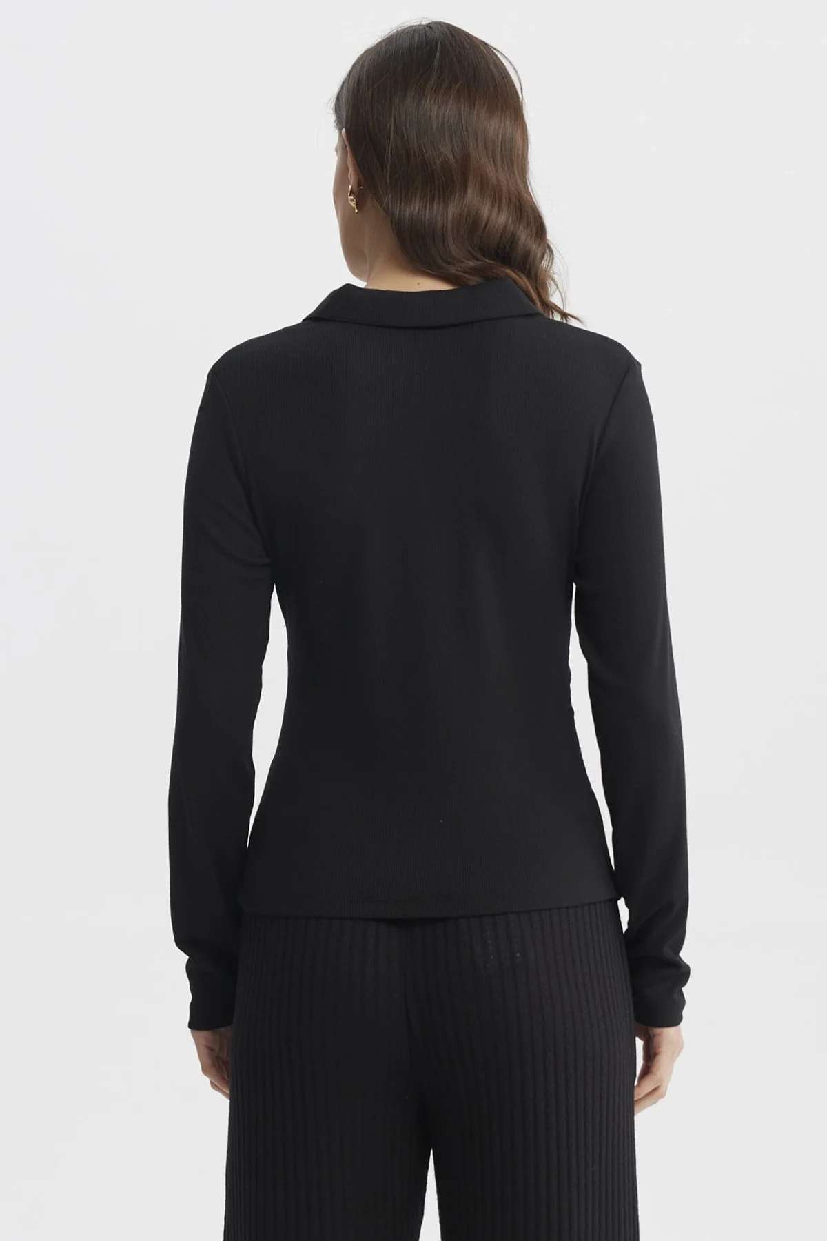 Polera Mujer Cuello Camisero Negro - Image 3