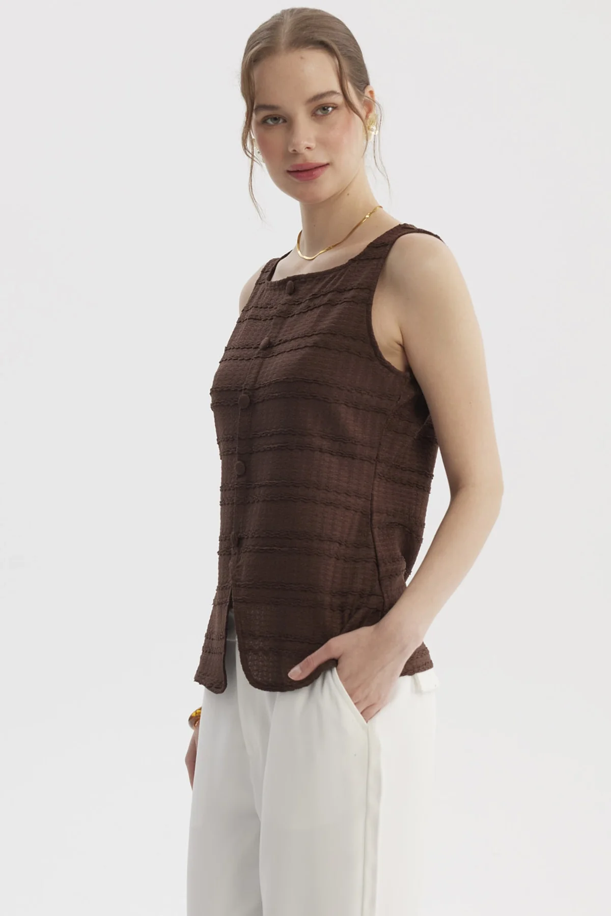 Polera Mujer Cuello Cuadrado Café - Image 2