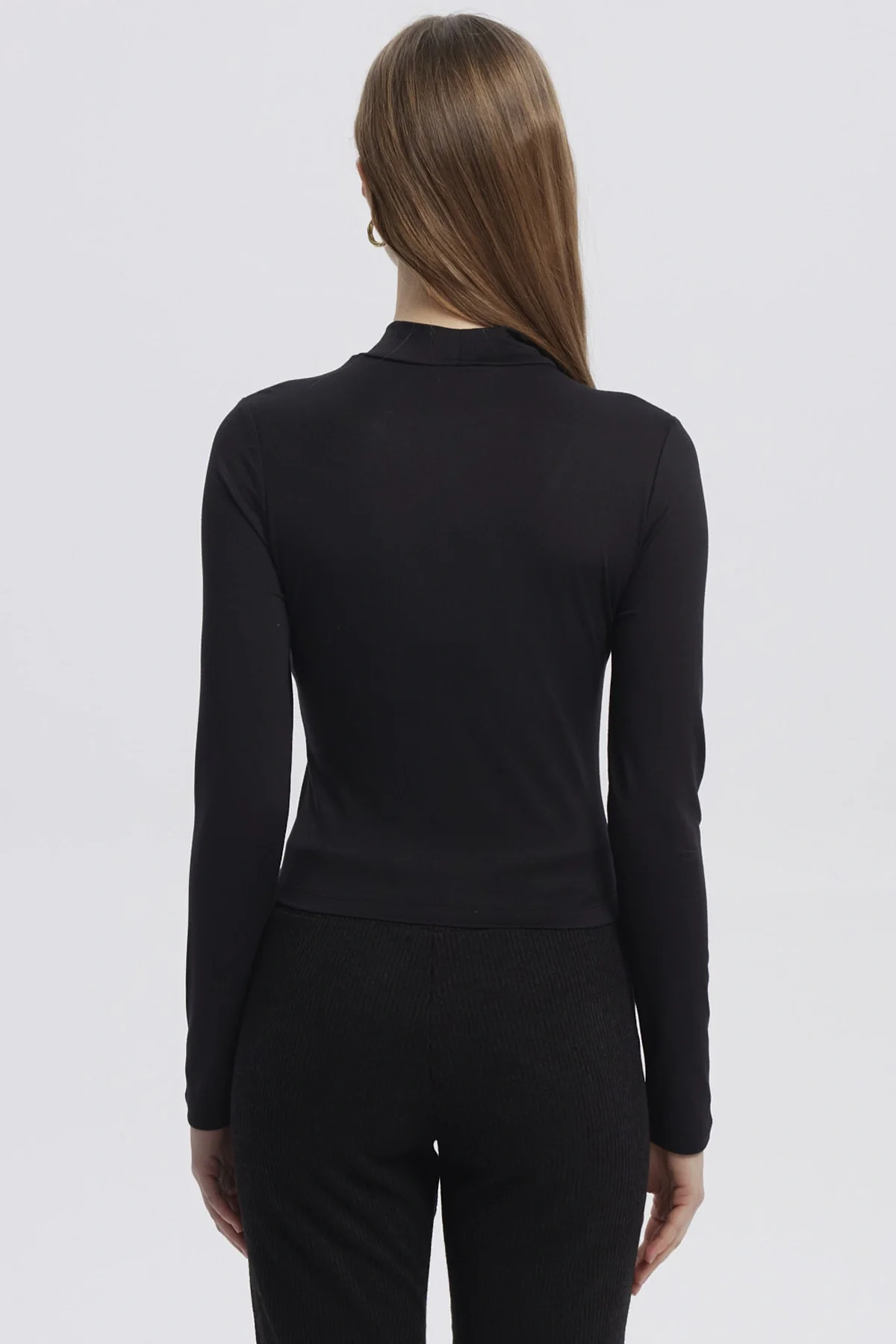 Polera Mujer Cut Out Negro - Image 3