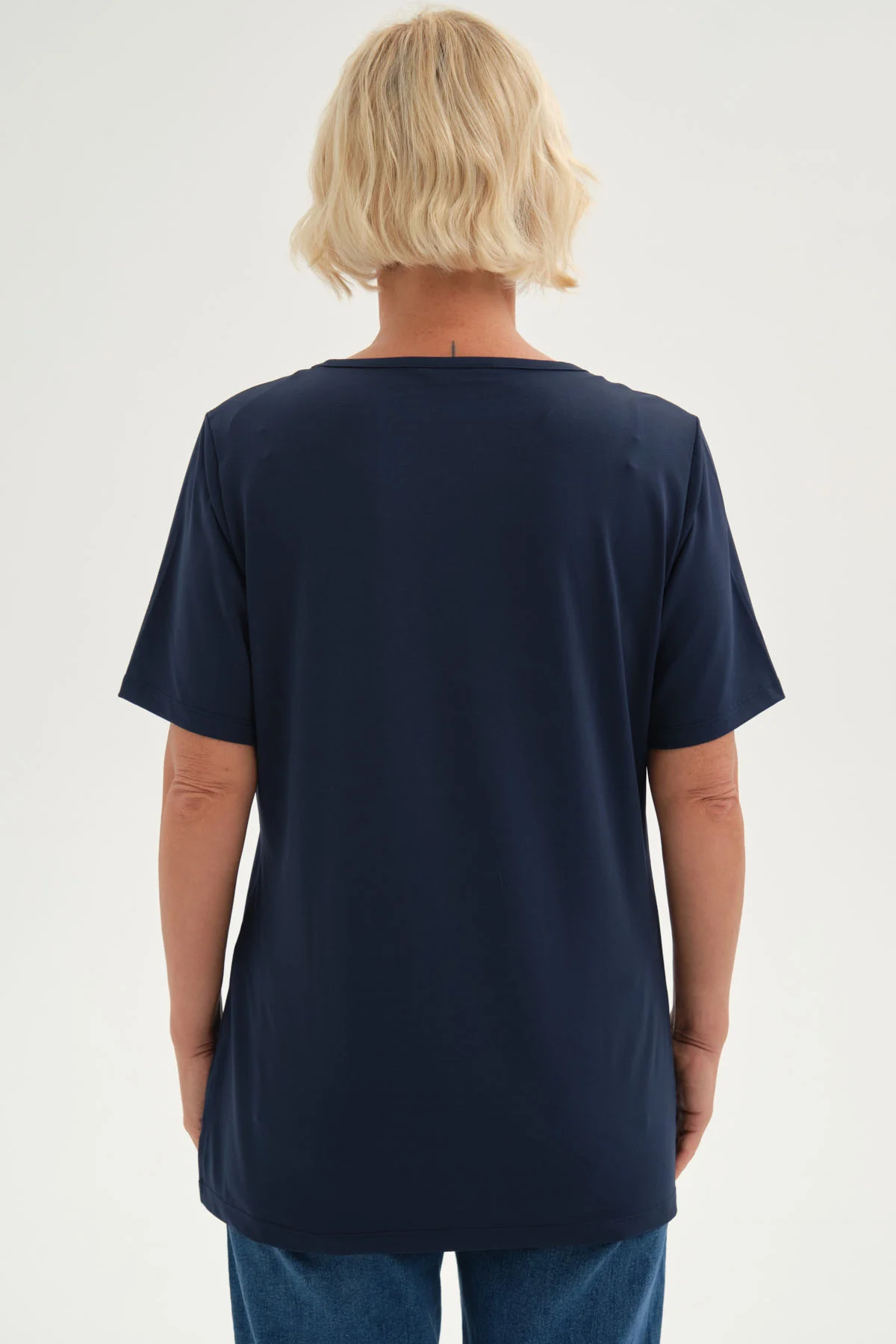 Polera Mujer Detalle Cuello Azul - Image 3
