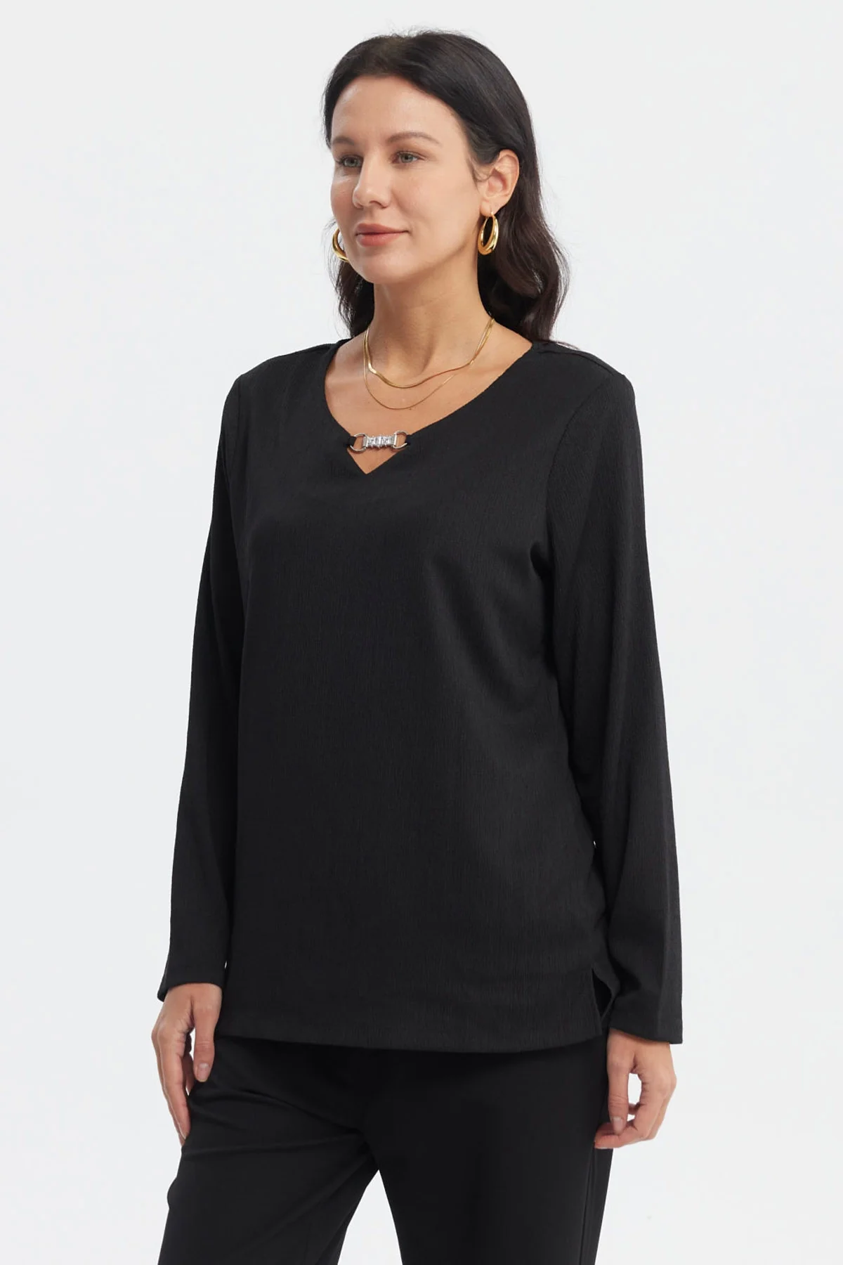 Polera Mujer Detalle Cuello Negro - Image 2