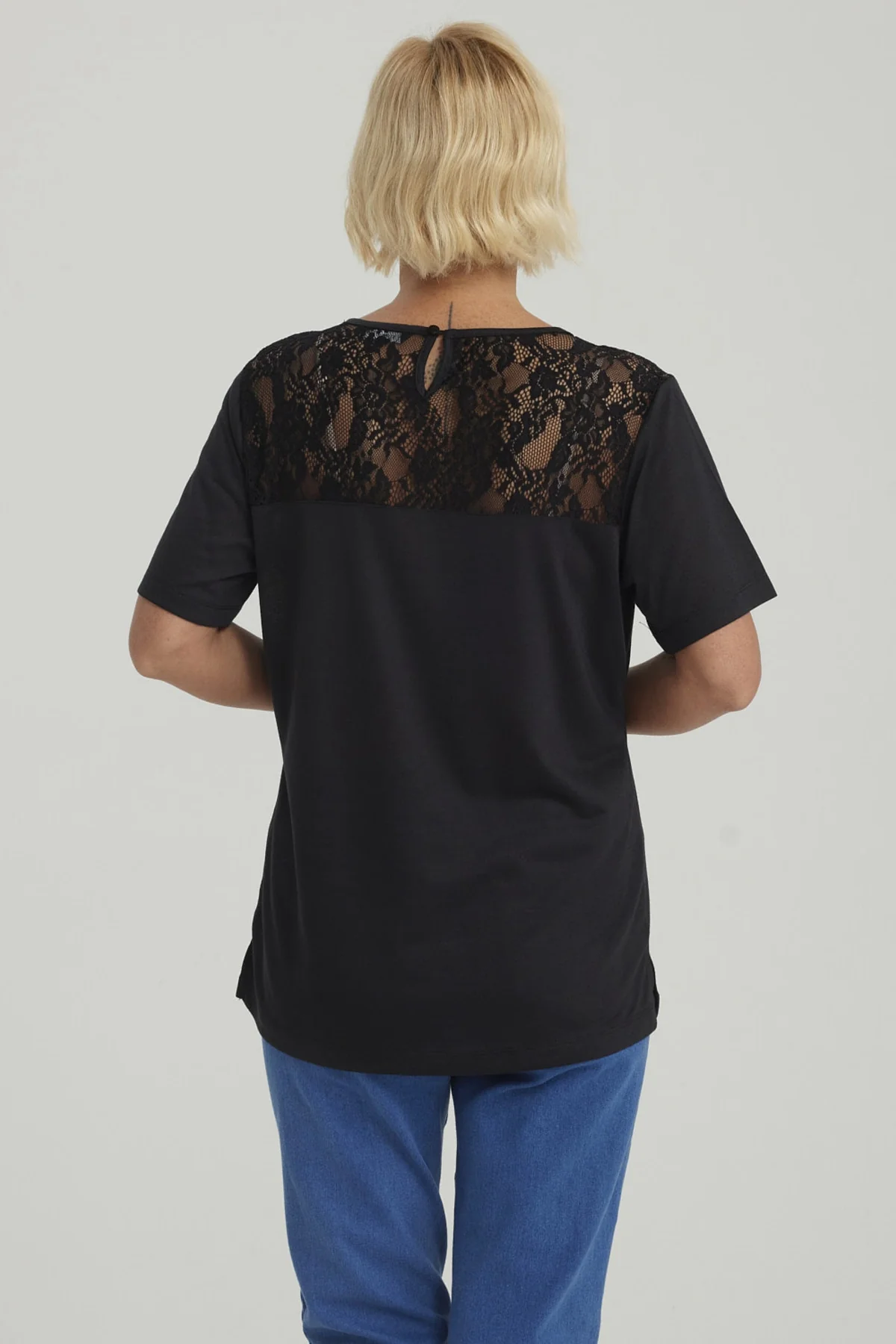 Polera Mujer Detalle Encaje Negro - Image 3