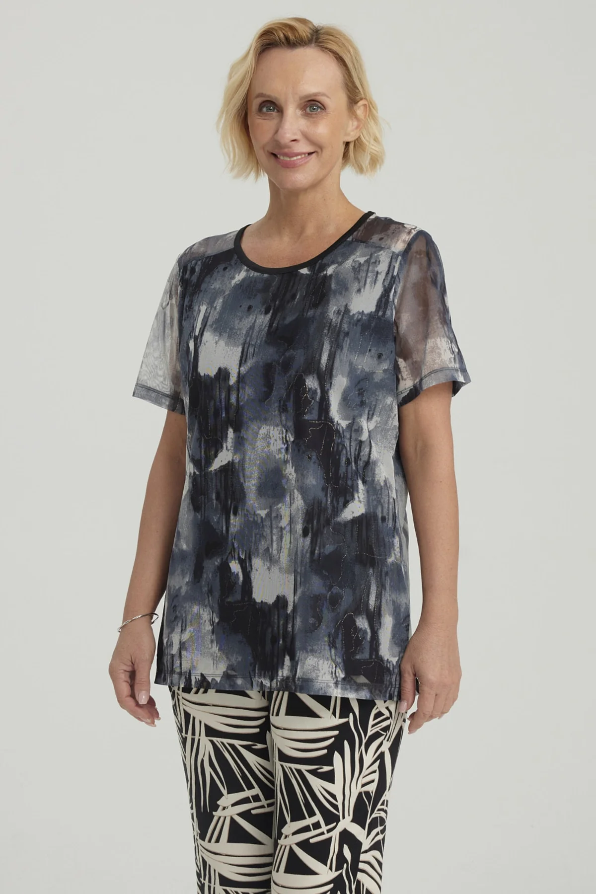 Polera Mujer Detalle Folia Negro - Image 2
