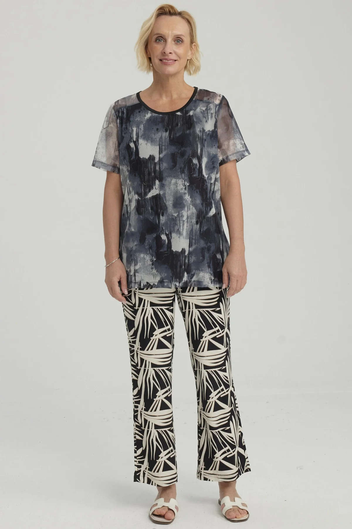 Polera Mujer Detalle Folia Negro - Image 4