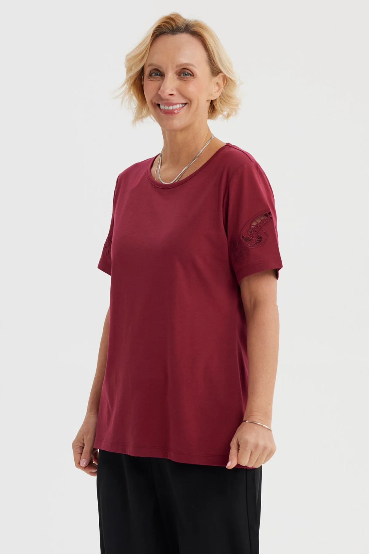 Polera Mujer Detalle Mangas Rojo - Image 2